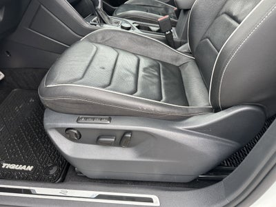 2023 Volkswagen Tiguan SEL R-Line