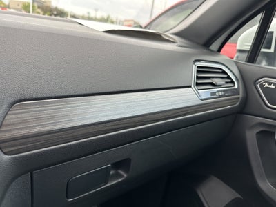 2023 Volkswagen Tiguan SEL R-Line