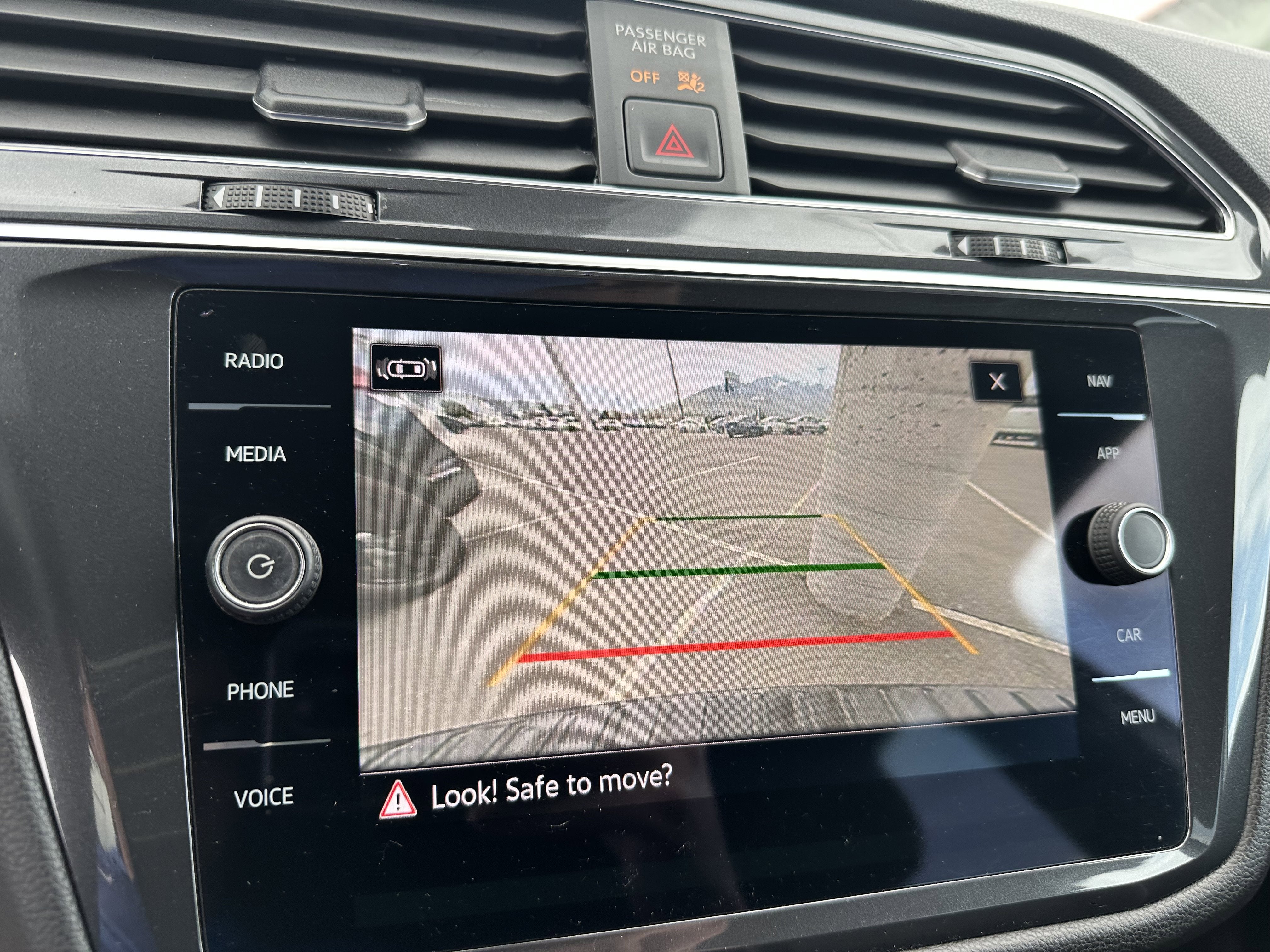 2023 Volkswagen Tiguan SEL R-Line