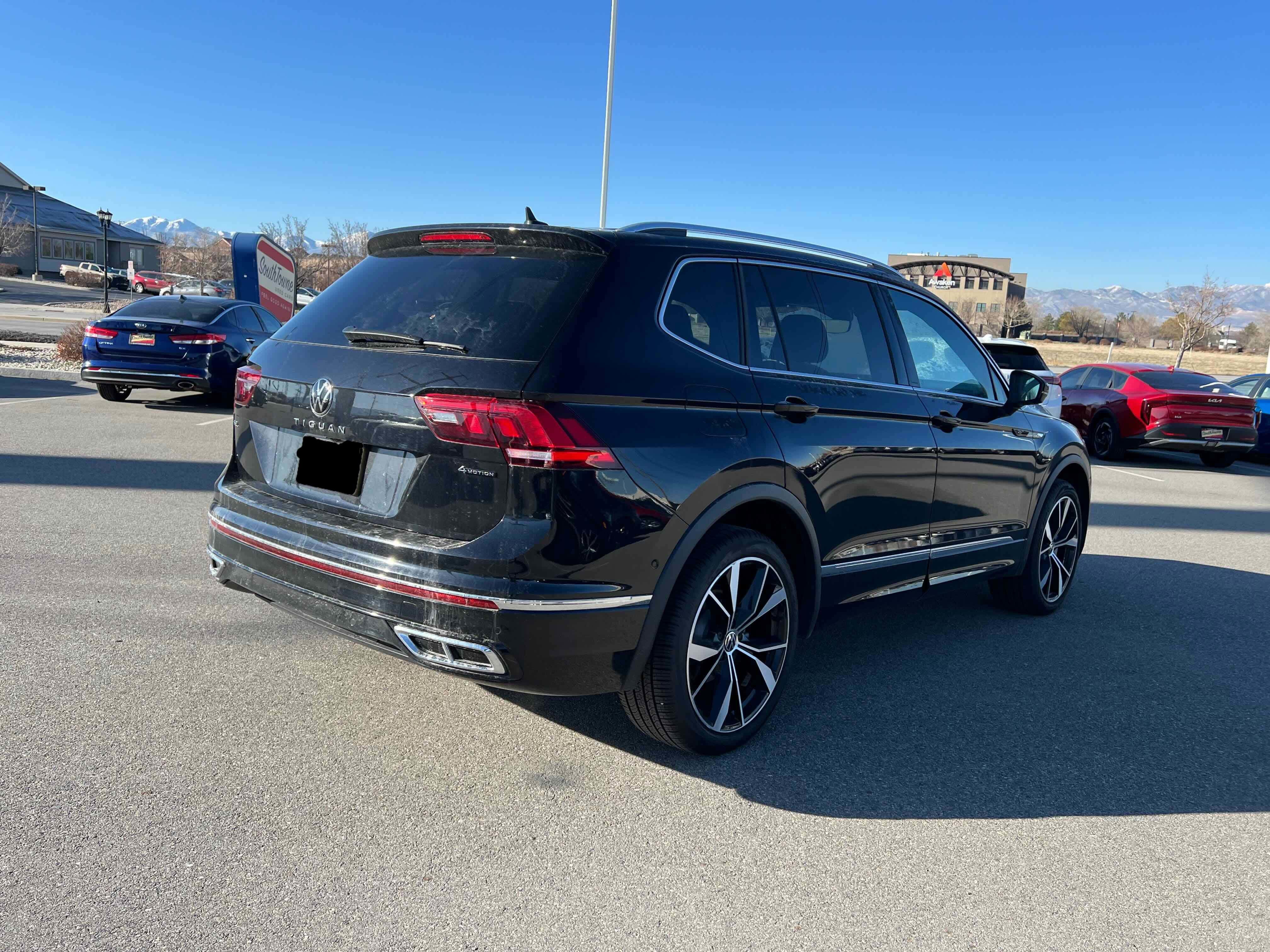 2022 Volkswagen Tiguan SEL R-Line