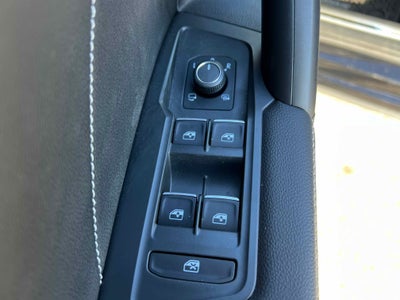 2022 Volkswagen Tiguan SEL R-Line