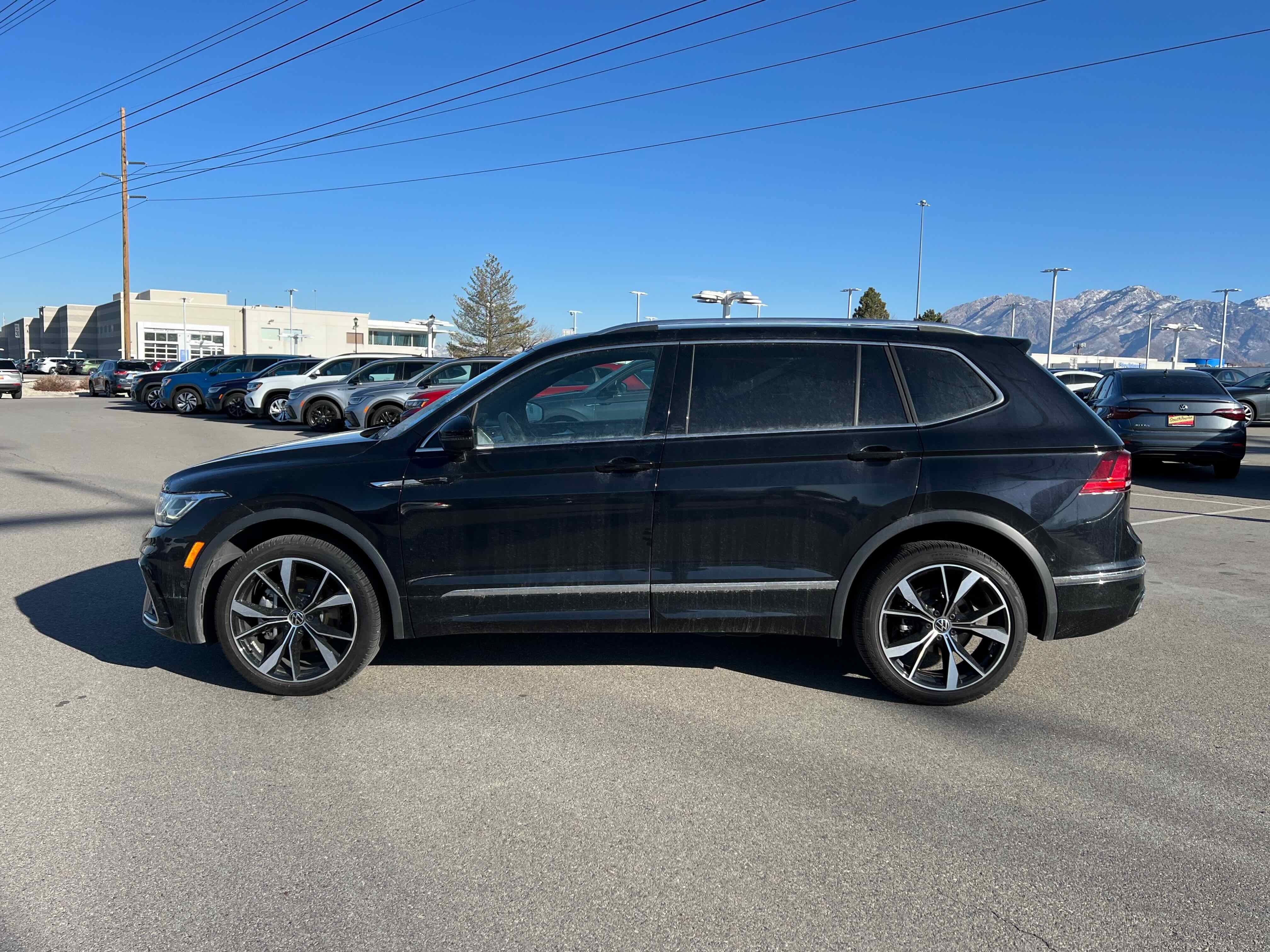 2022 Volkswagen Tiguan SEL R-Line