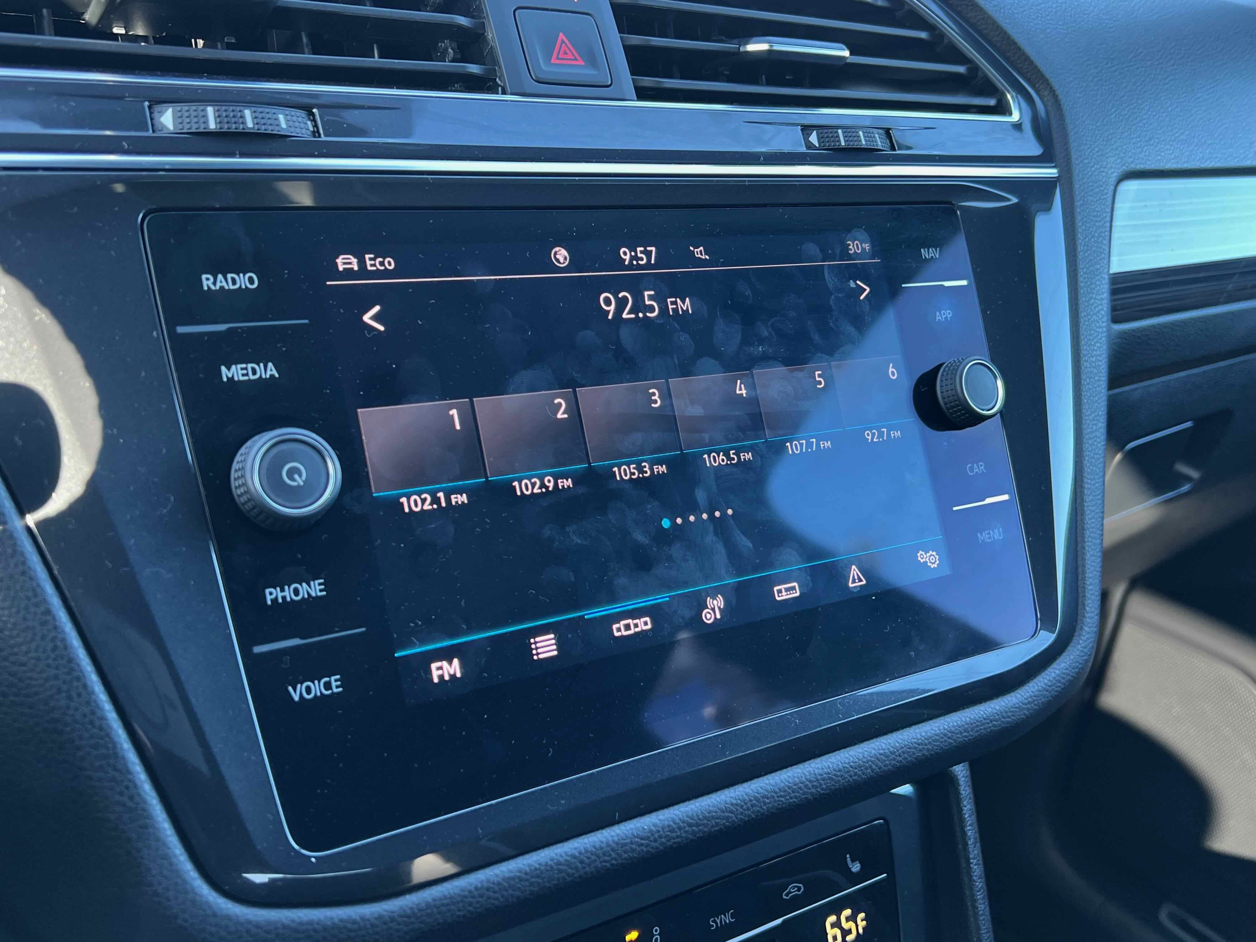 2022 Volkswagen Tiguan SEL R-Line