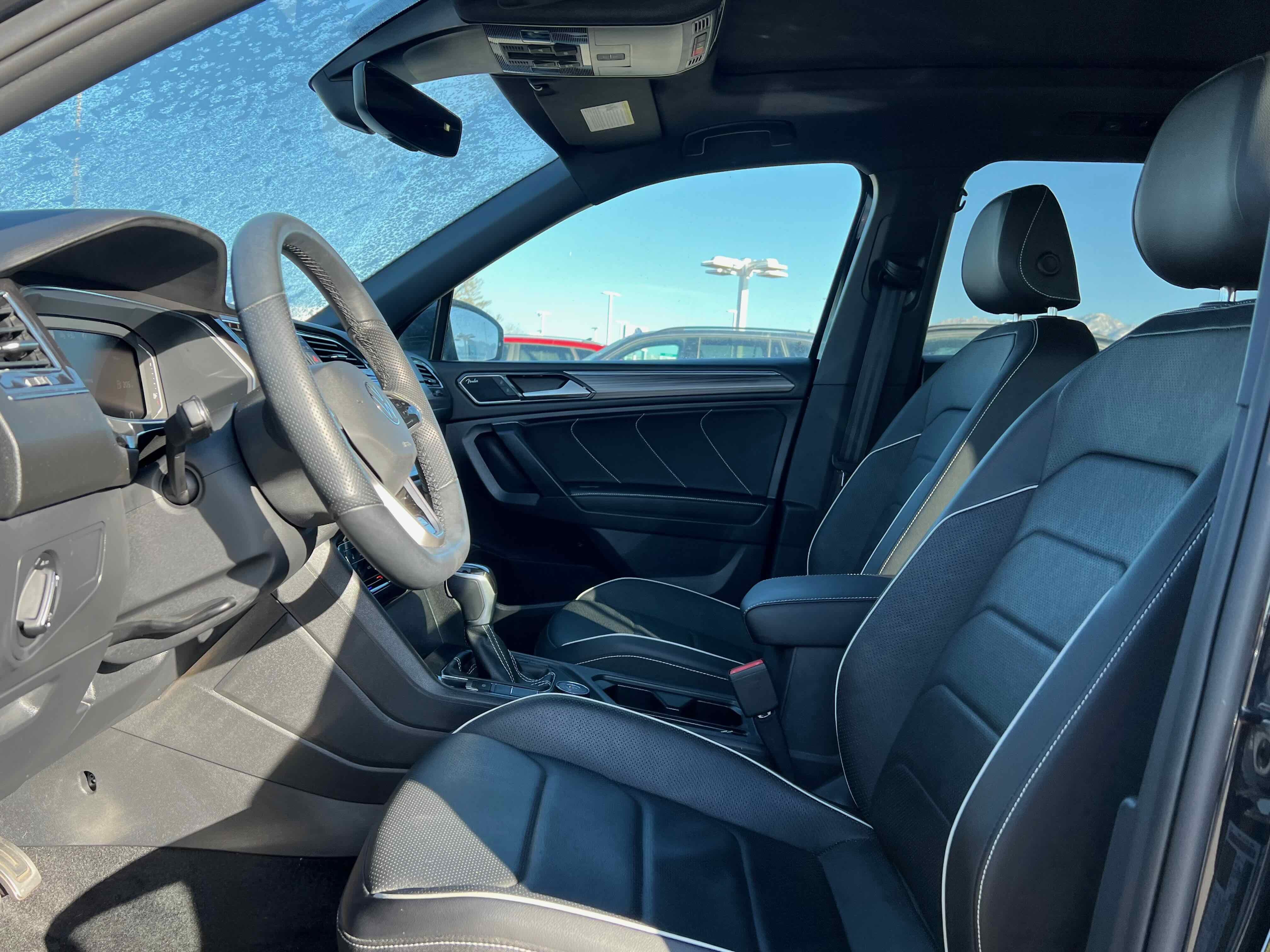 2022 Volkswagen Tiguan SEL R-Line