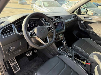 2024 Volkswagen Tiguan SEL R-Line