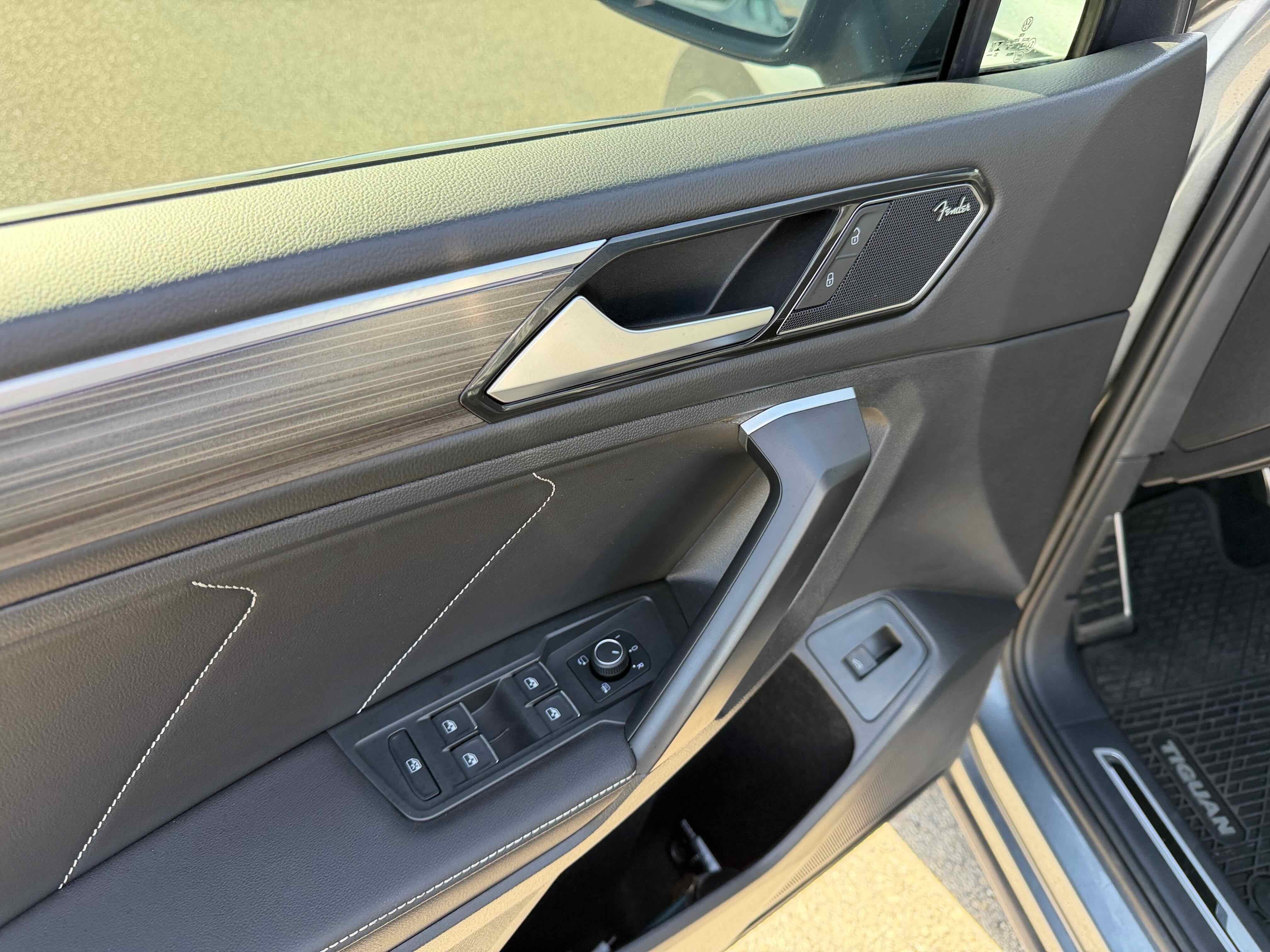 2024 Volkswagen Tiguan SEL R-Line