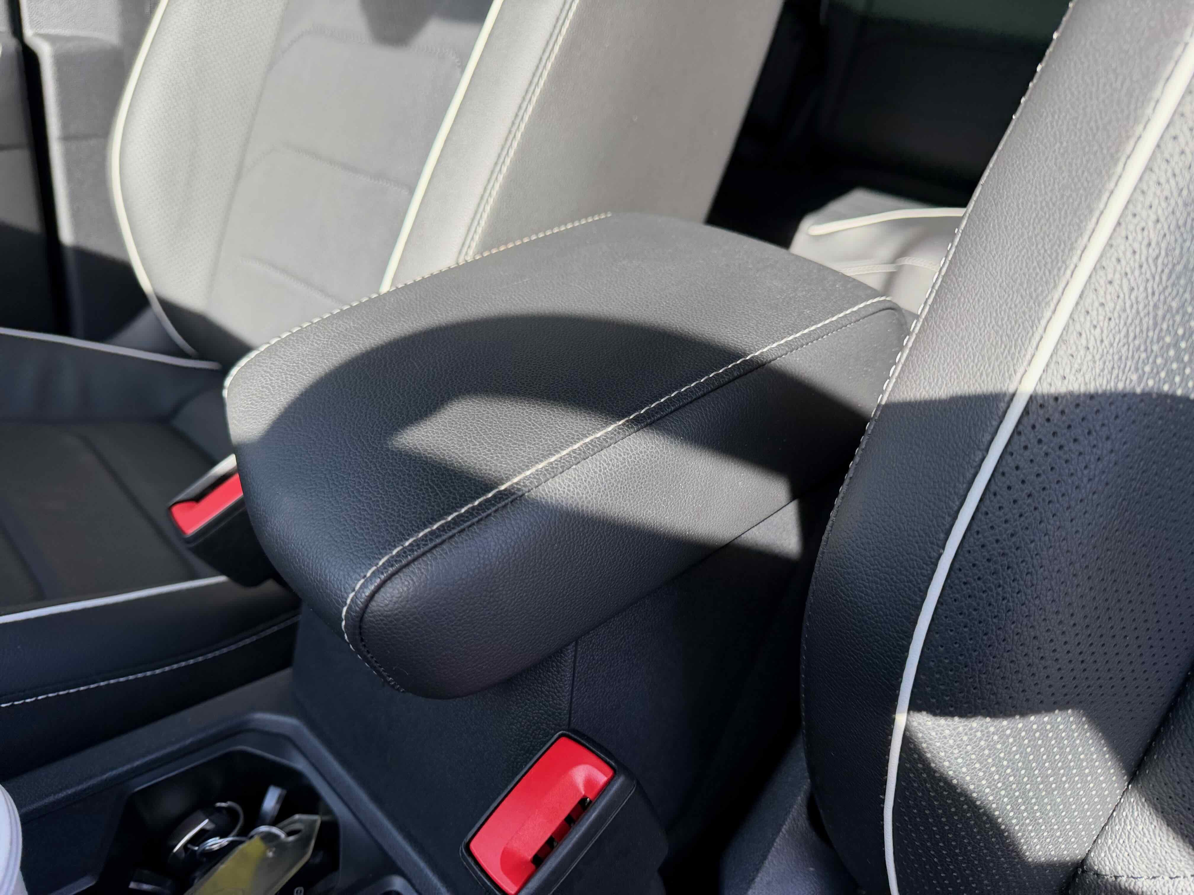 2024 Volkswagen Tiguan SEL R-Line