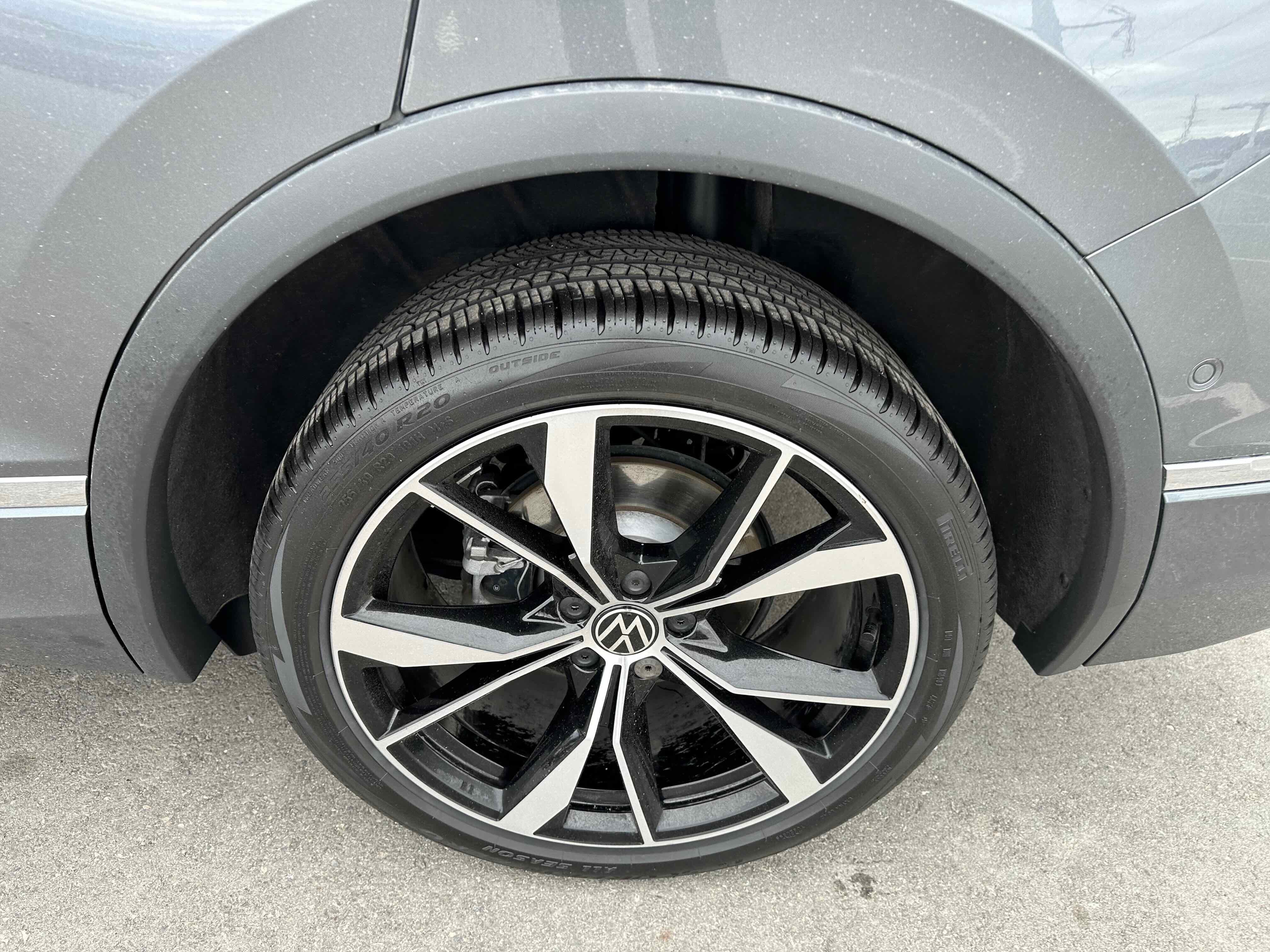 2024 Volkswagen Tiguan SEL R-Line