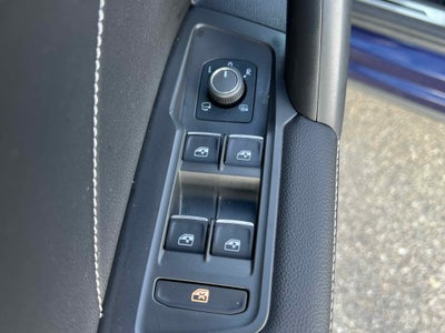 2022 Volkswagen Tiguan SEL R-Line