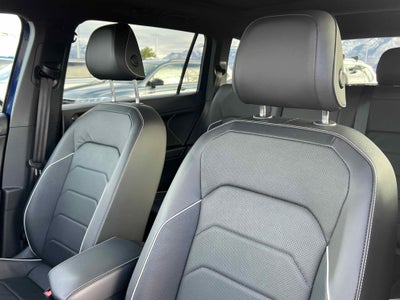 2022 Volkswagen Tiguan SEL R-Line