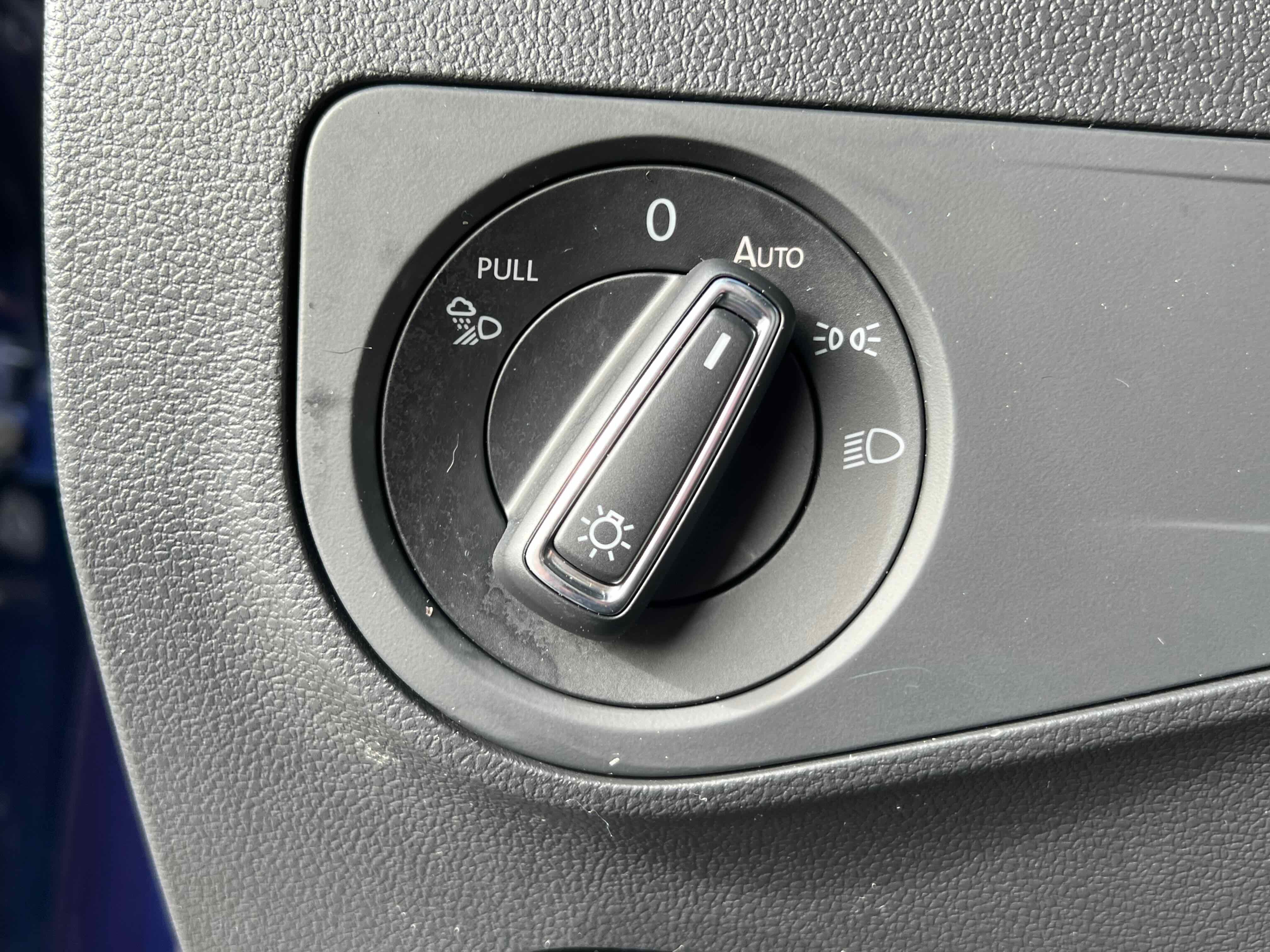 2022 Volkswagen Tiguan SEL R-Line