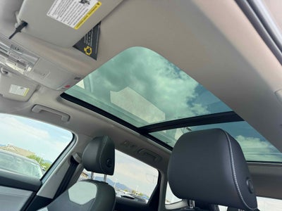 2025 Volkswagen Taos SEL