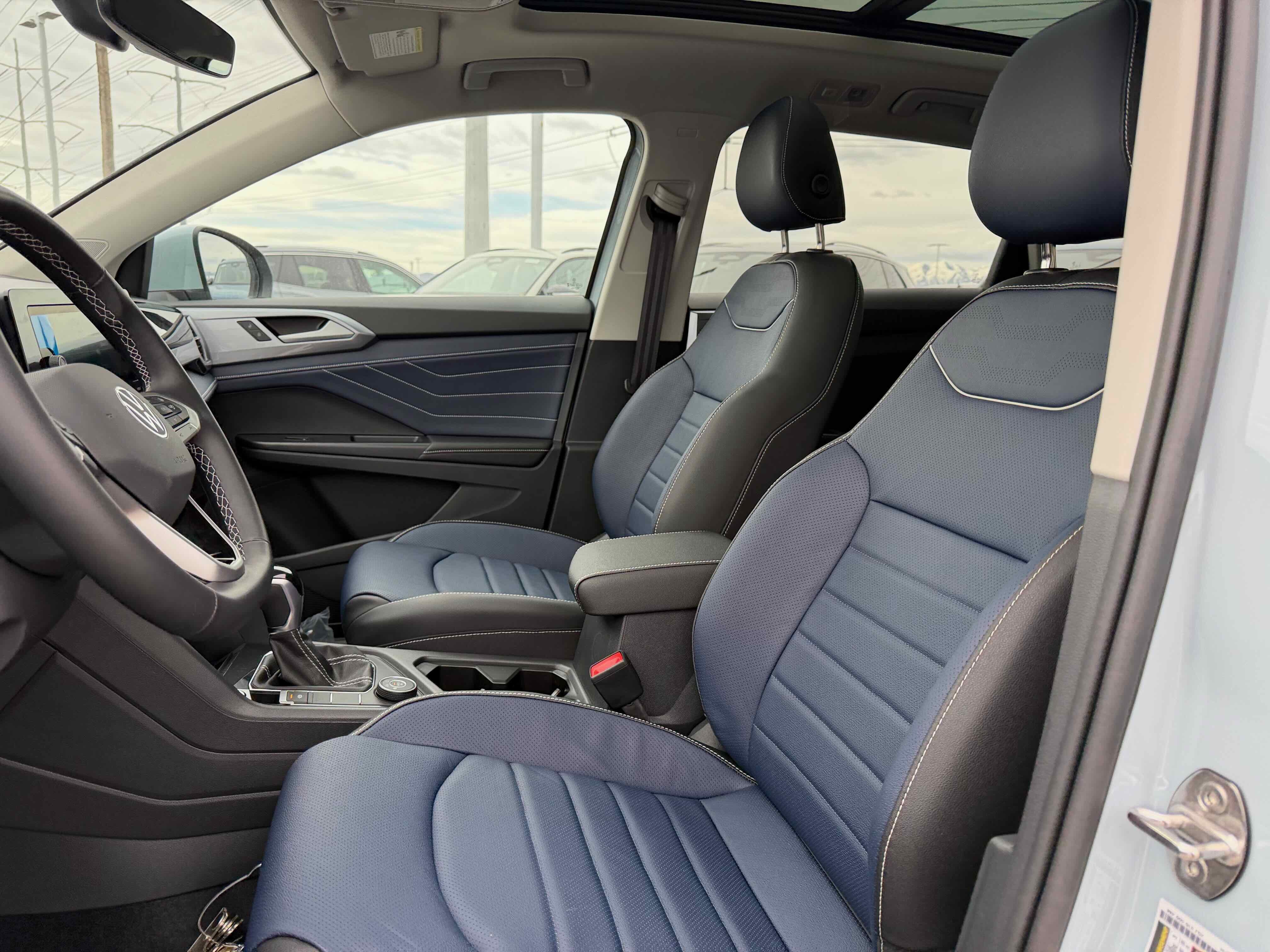 2026 Volkswagen Taos SEL