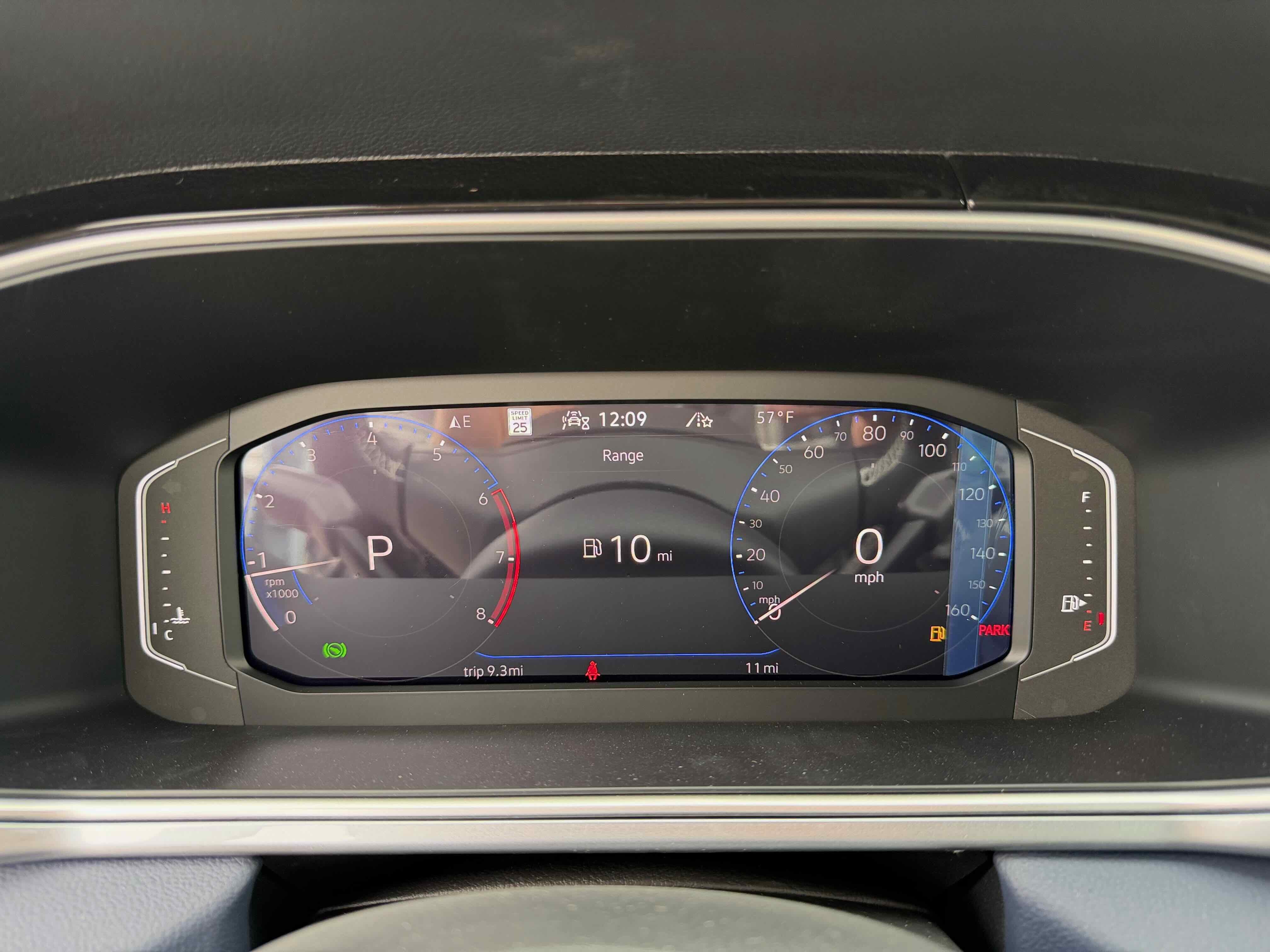 2026 Volkswagen Taos SEL