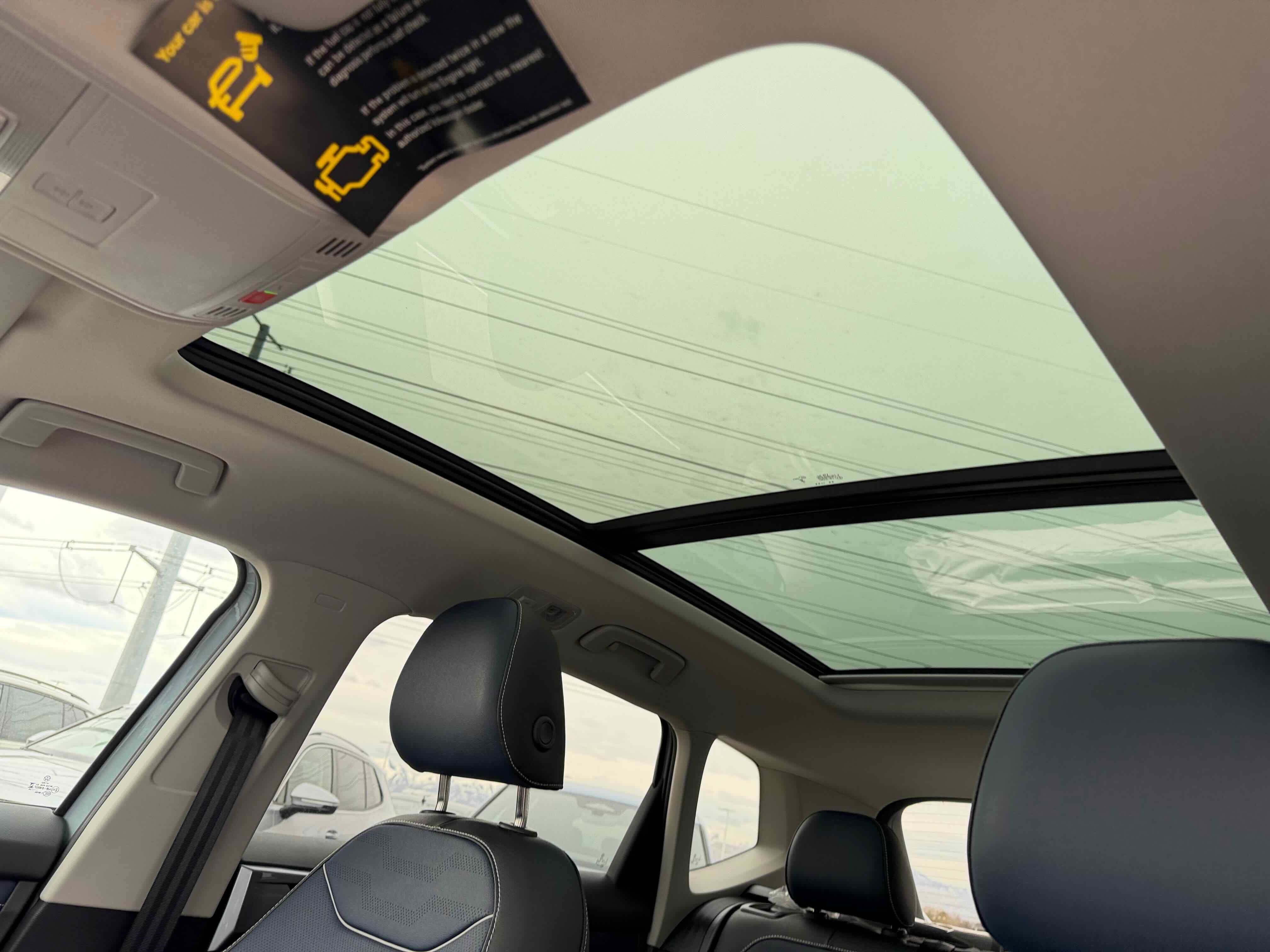 2026 Volkswagen Taos SEL