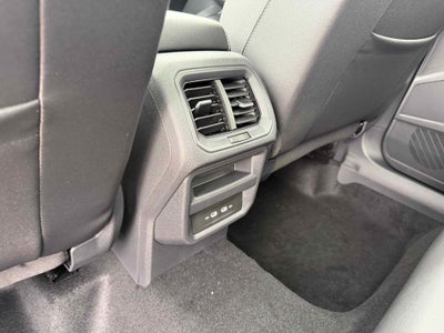 2026 Volkswagen Taos SEL