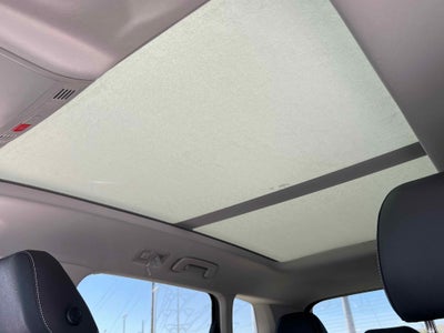 2025 Volkswagen Taos SEL