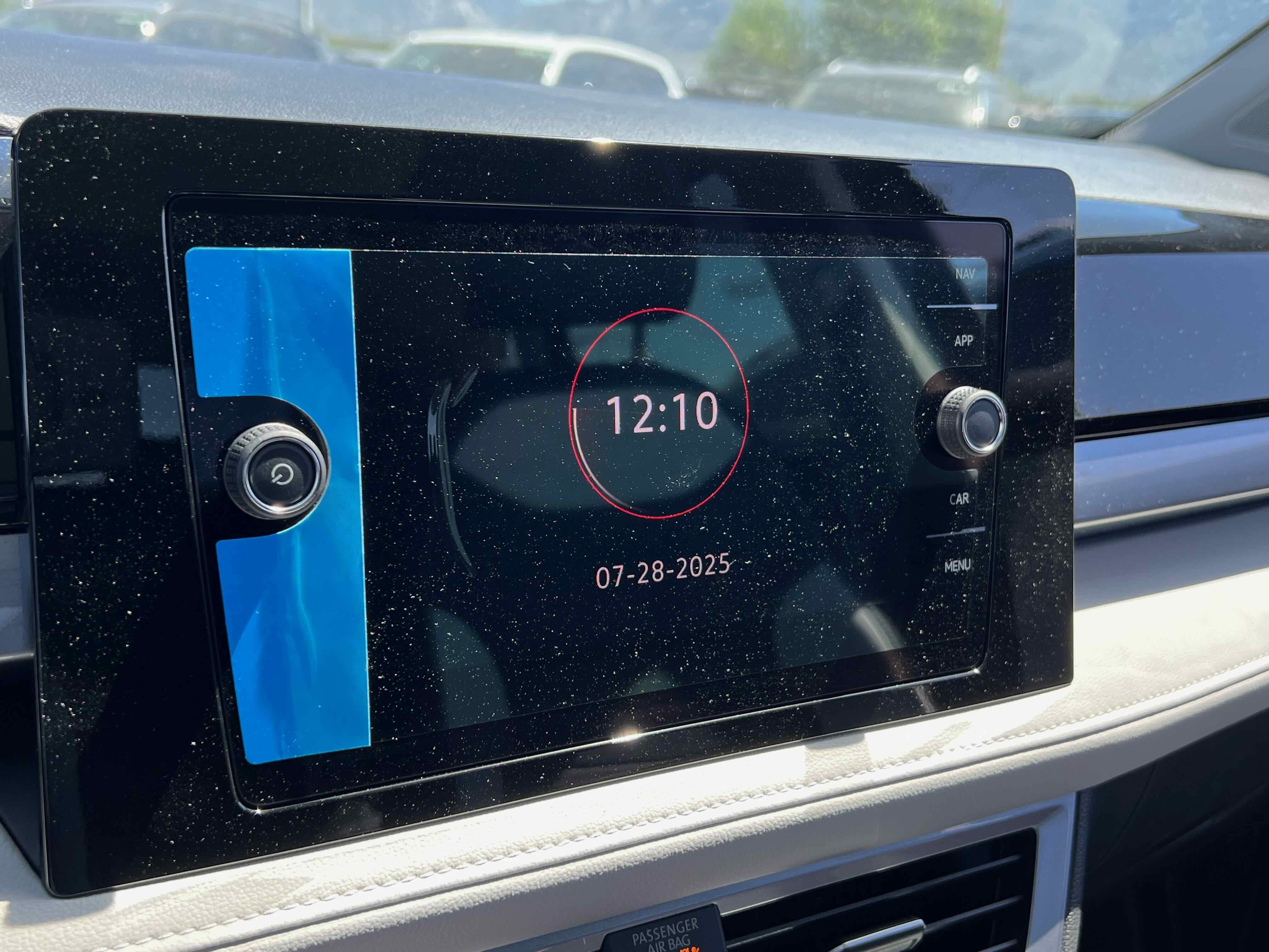 2025 Volkswagen Taos SEL