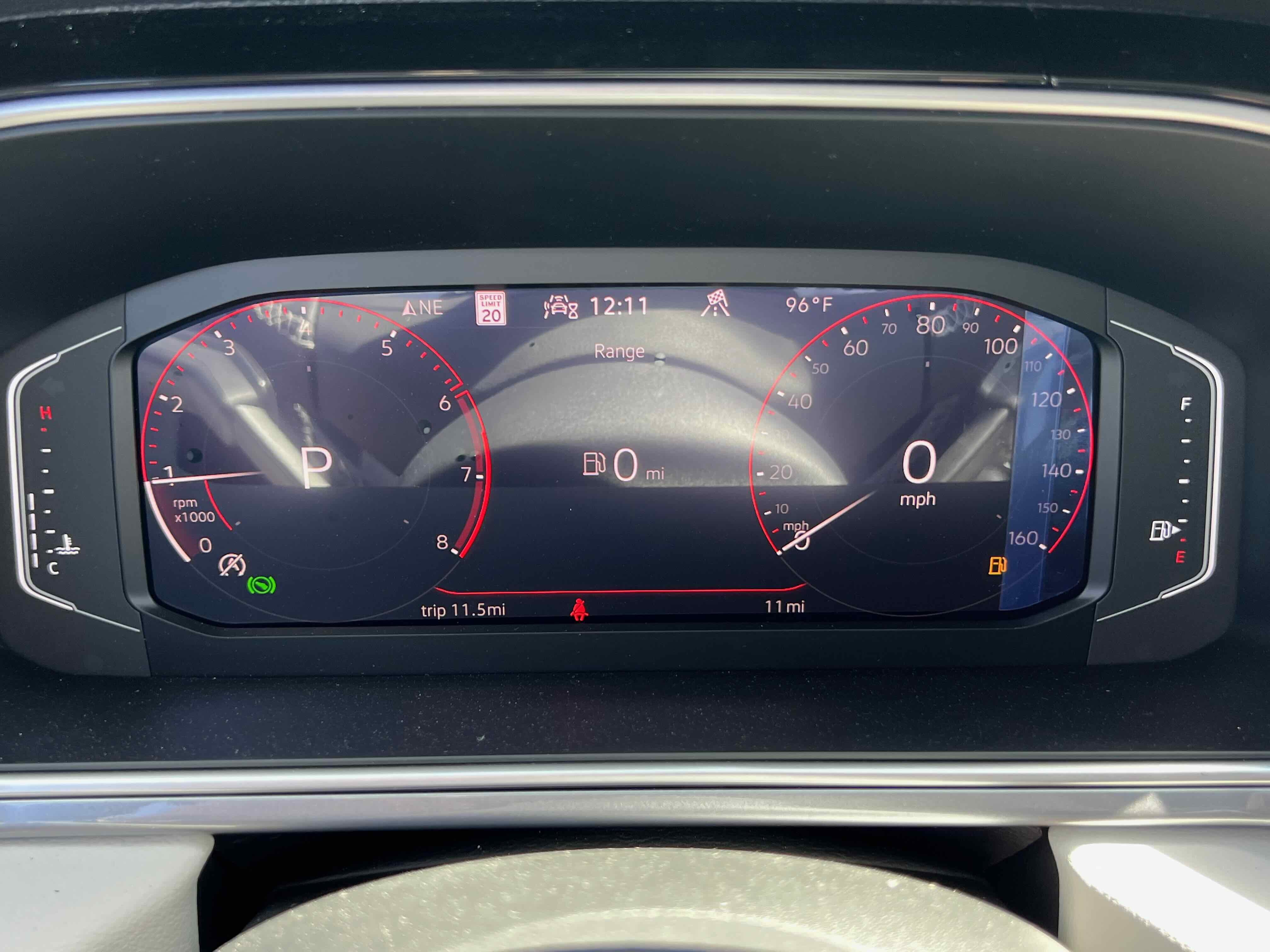 2025 Volkswagen Taos SEL