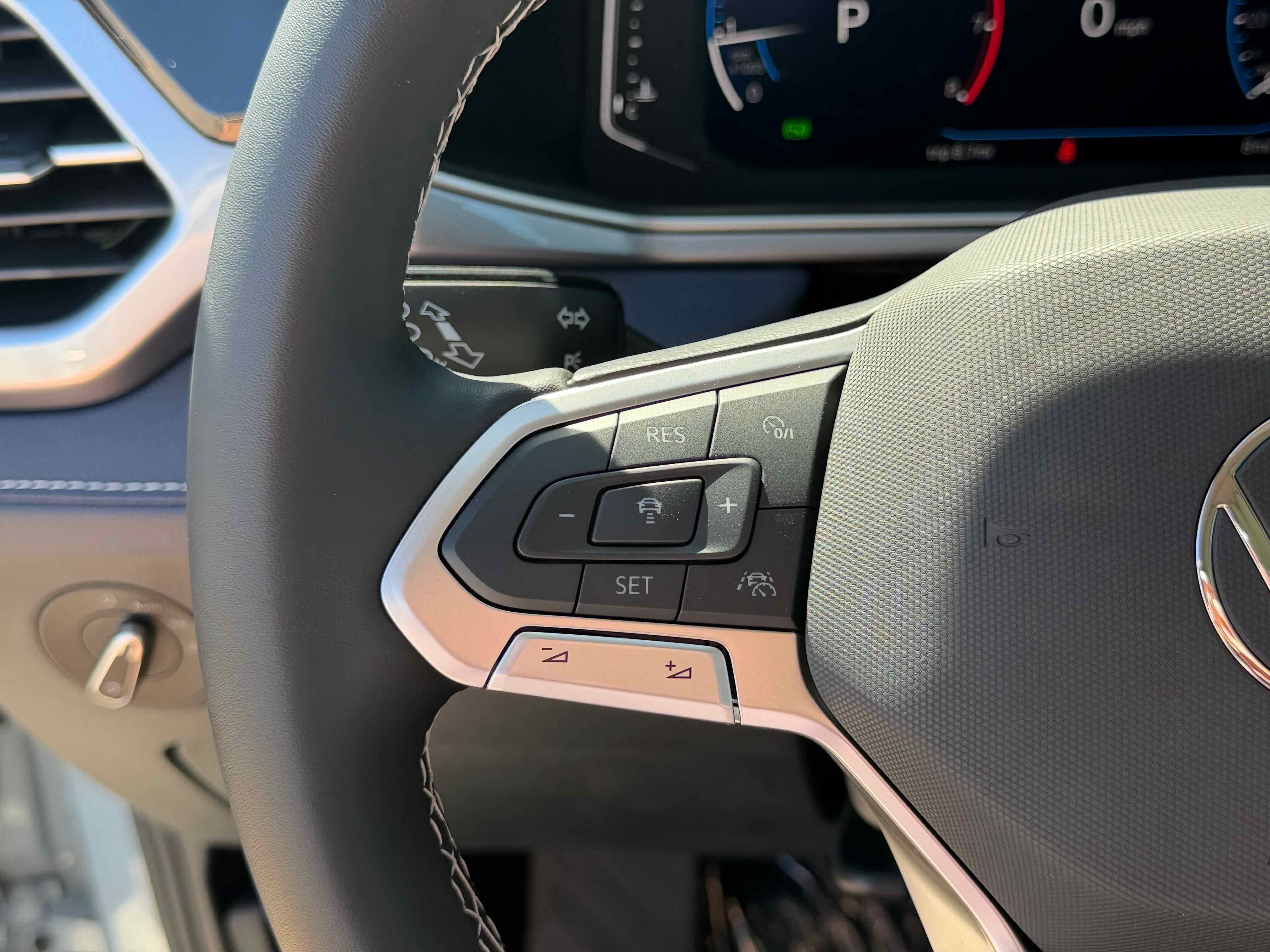 2026 Volkswagen Taos SEL