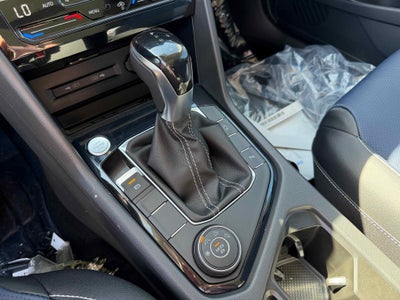 2026 Volkswagen Taos SEL