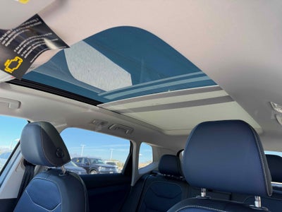 2026 Volkswagen Taos SEL