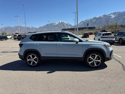 2026 Volkswagen Taos SEL