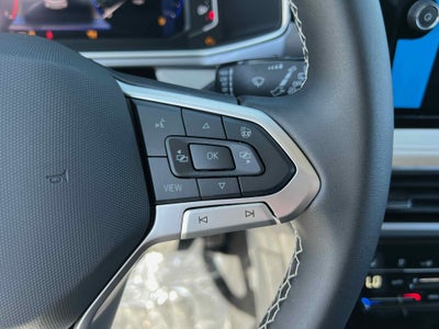 2025 Volkswagen Taos SEL