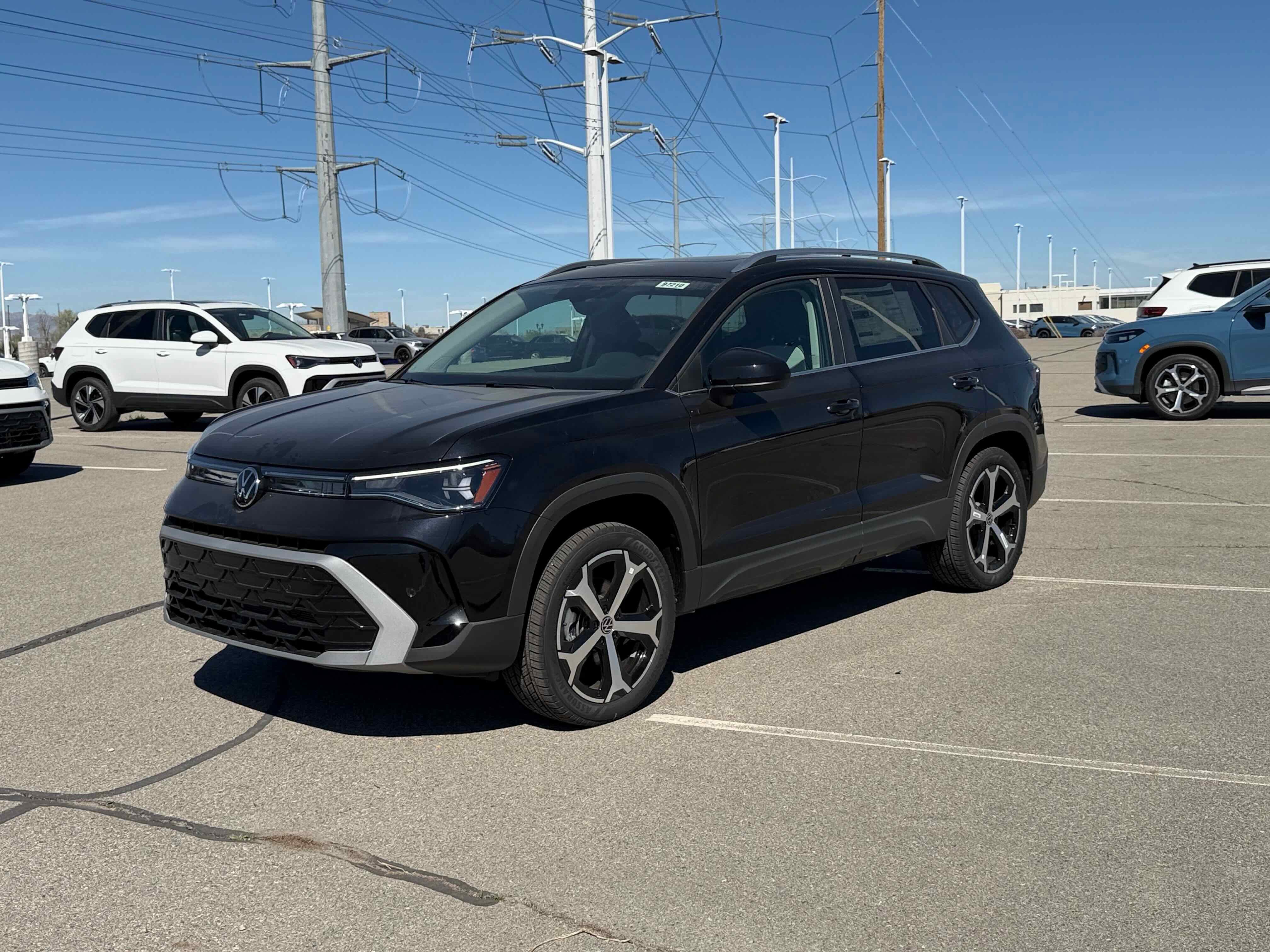 2026 Volkswagen Taos SEL