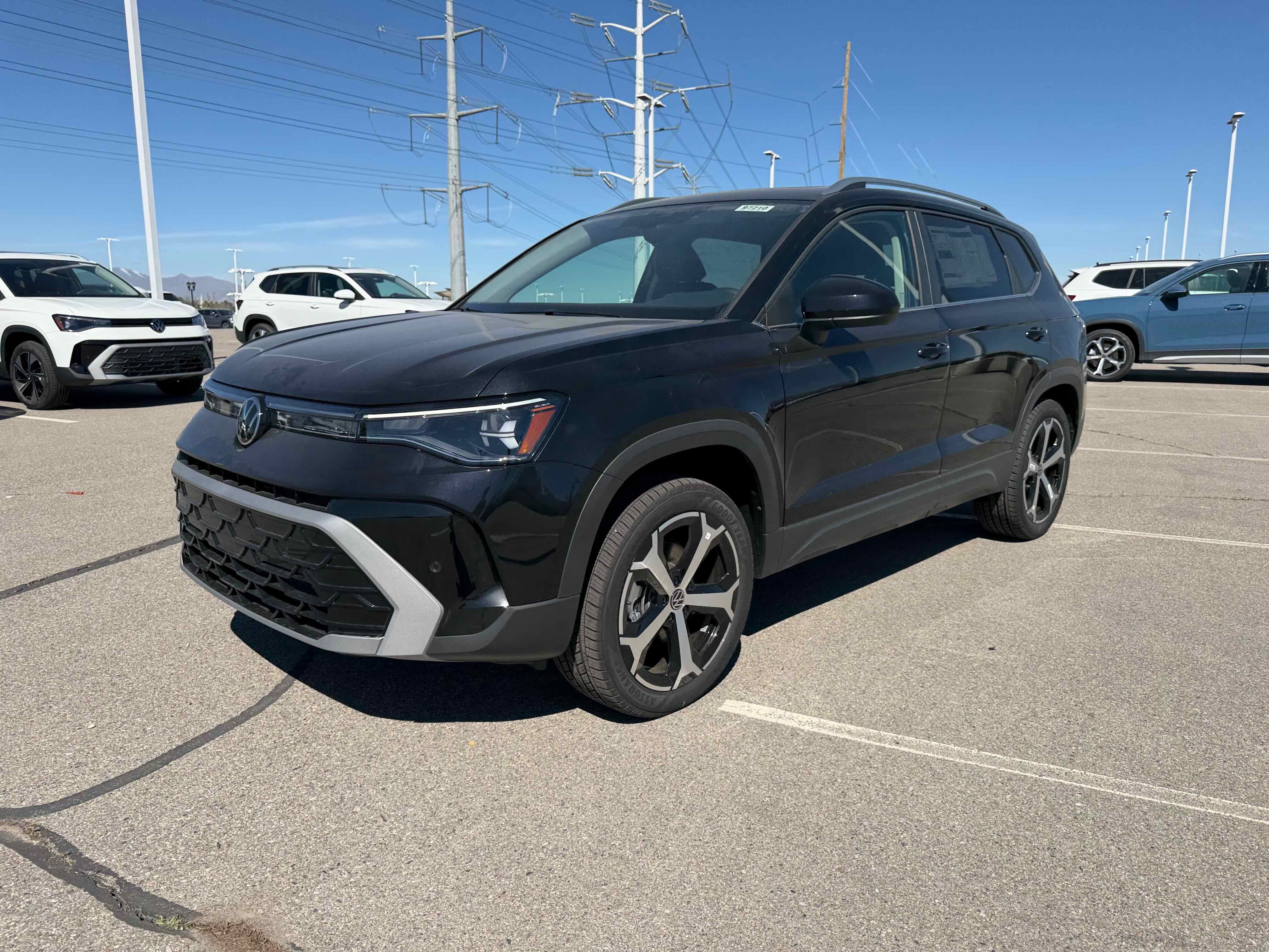 2026 Volkswagen Taos SEL