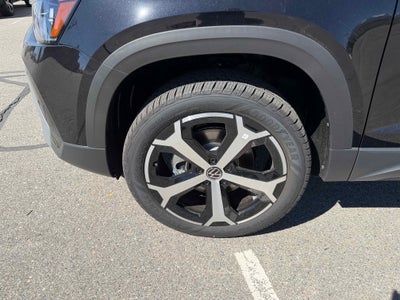 2026 Volkswagen Taos SEL