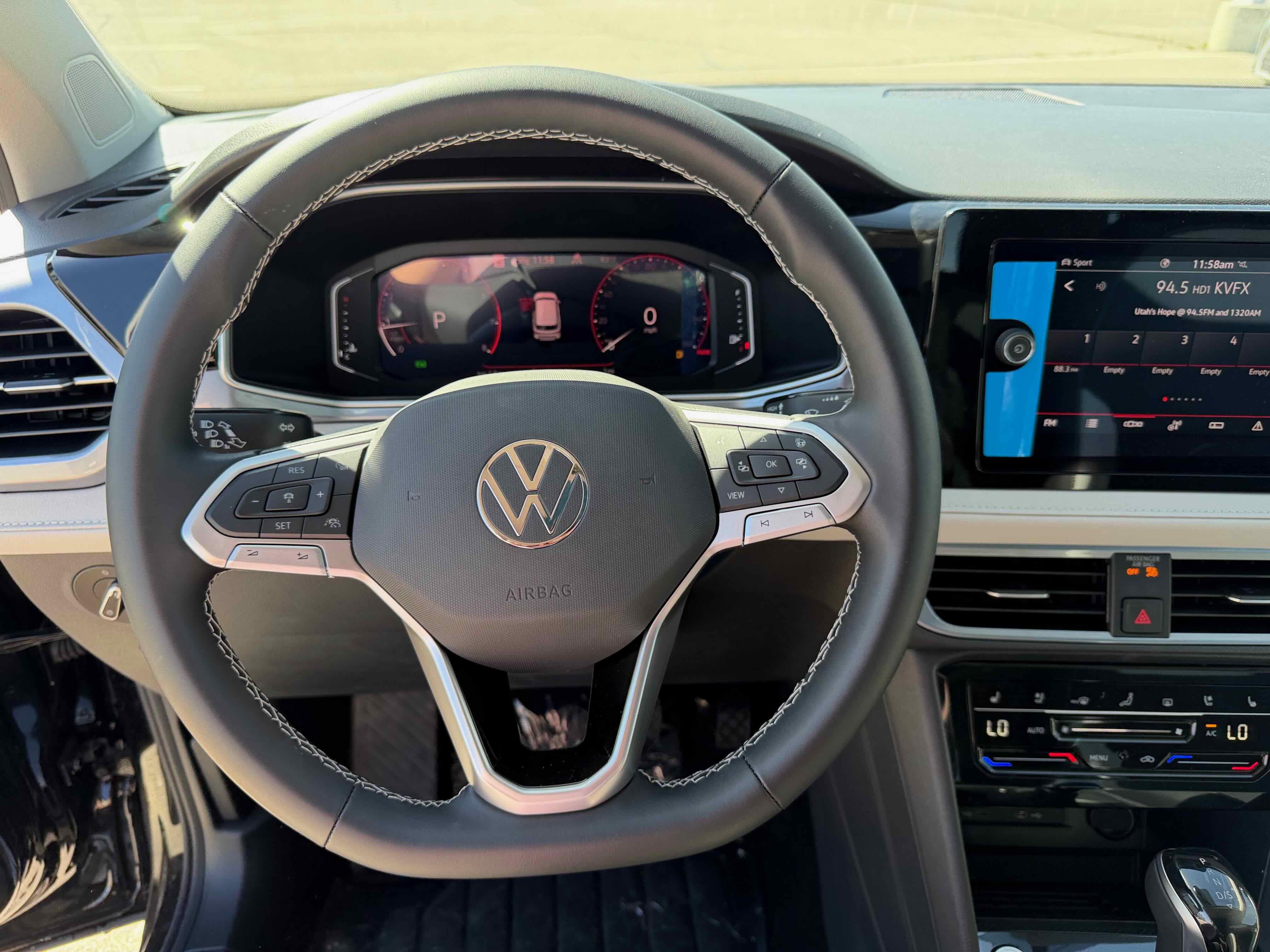 2026 Volkswagen Taos SEL