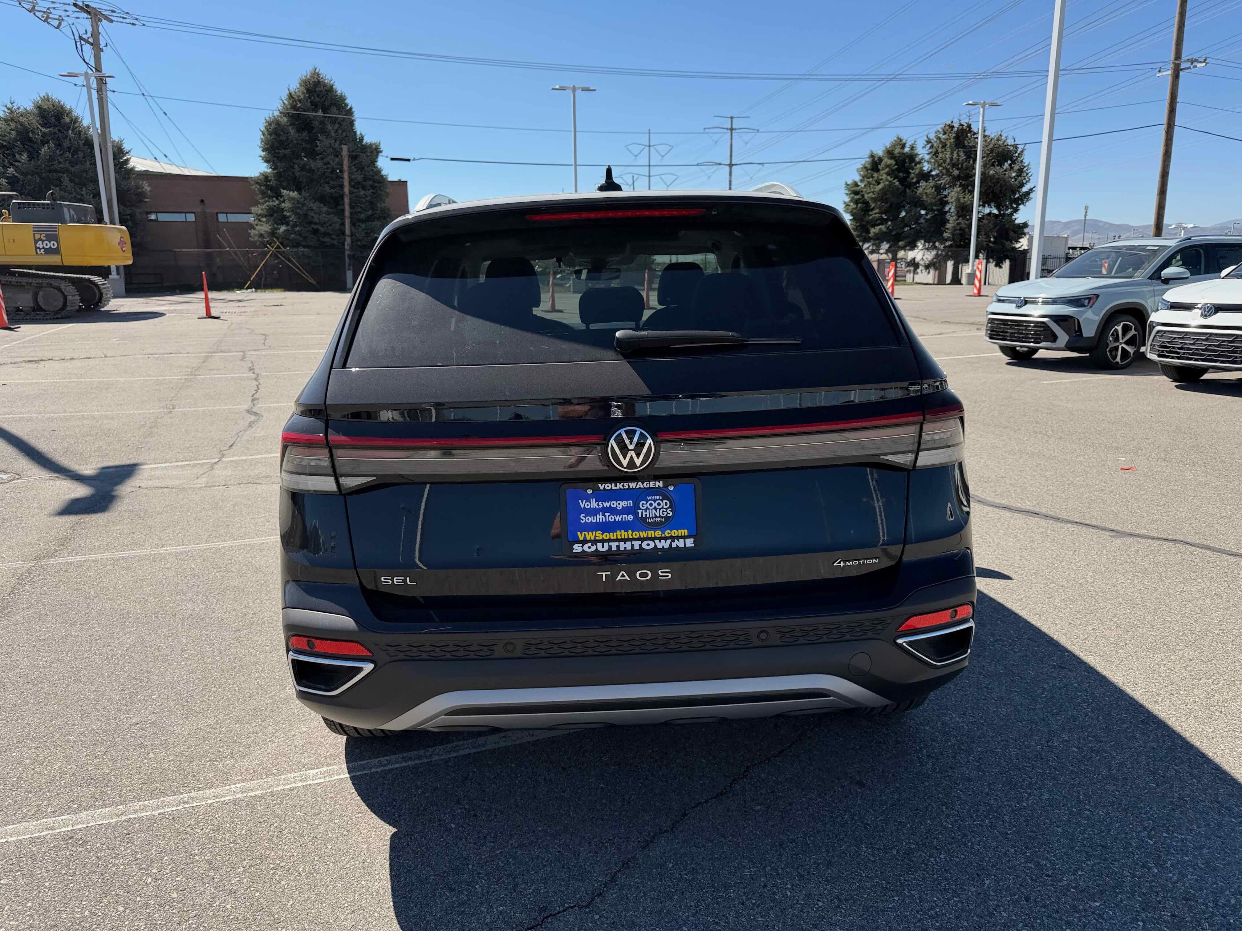 2026 Volkswagen Taos SEL