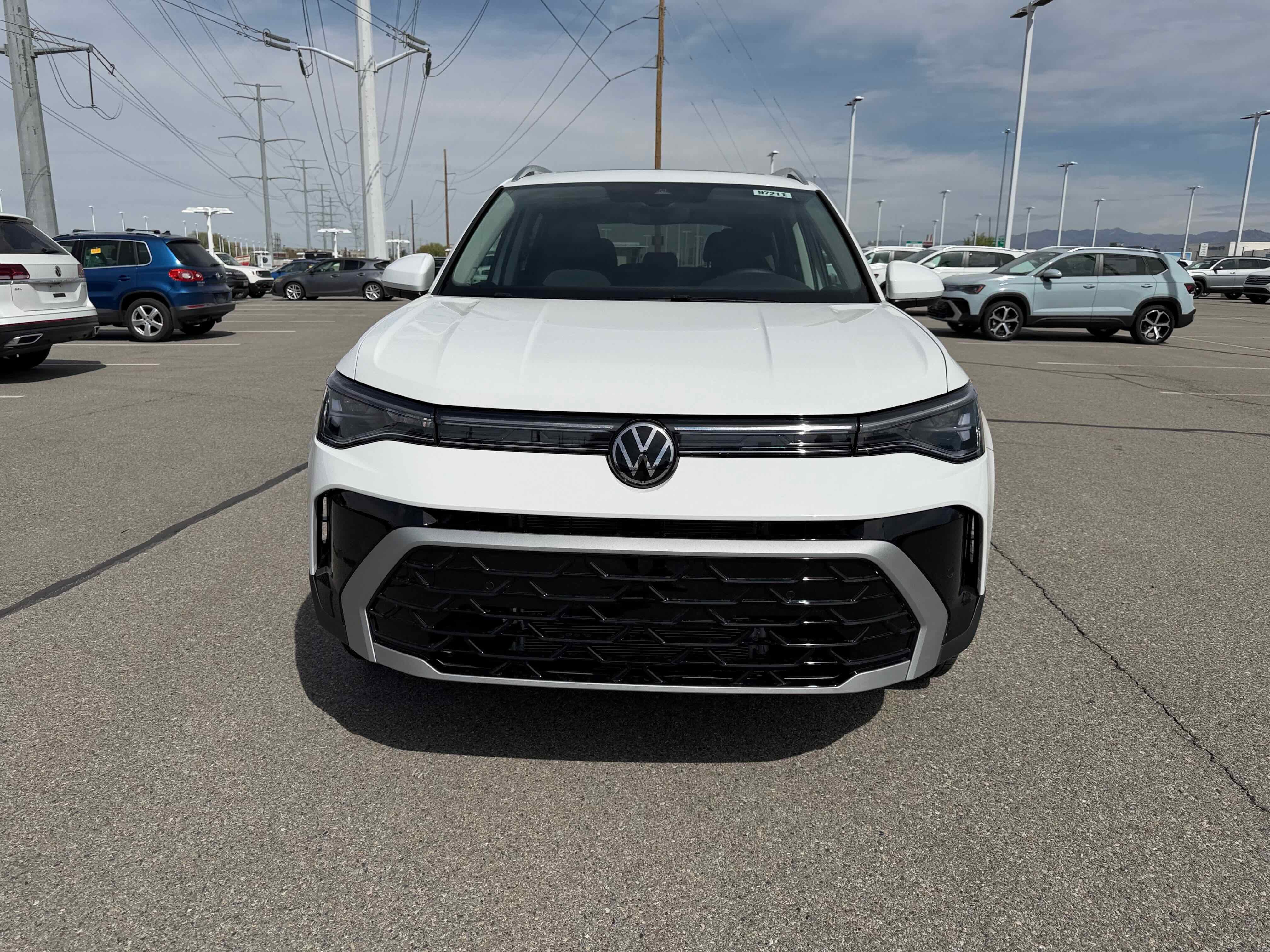 2026 Volkswagen Taos SEL