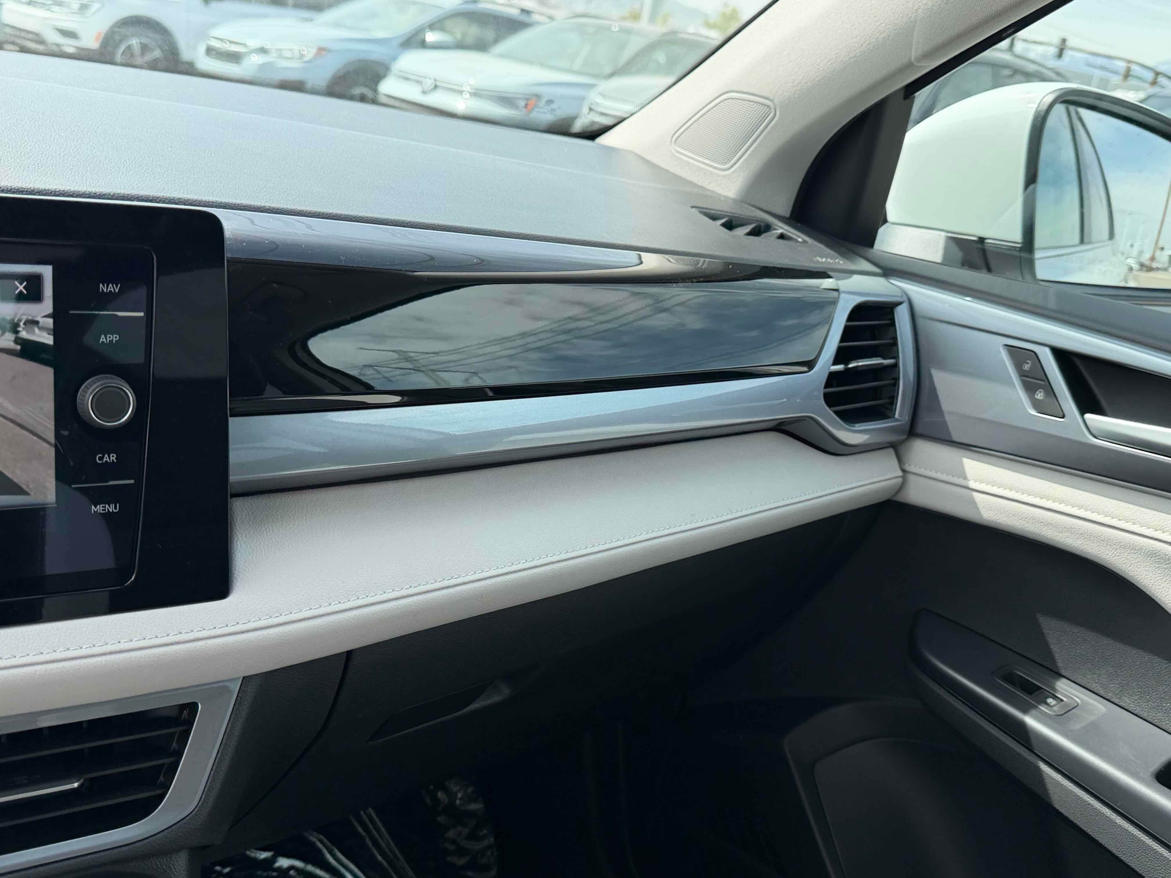 2026 Volkswagen Taos SEL