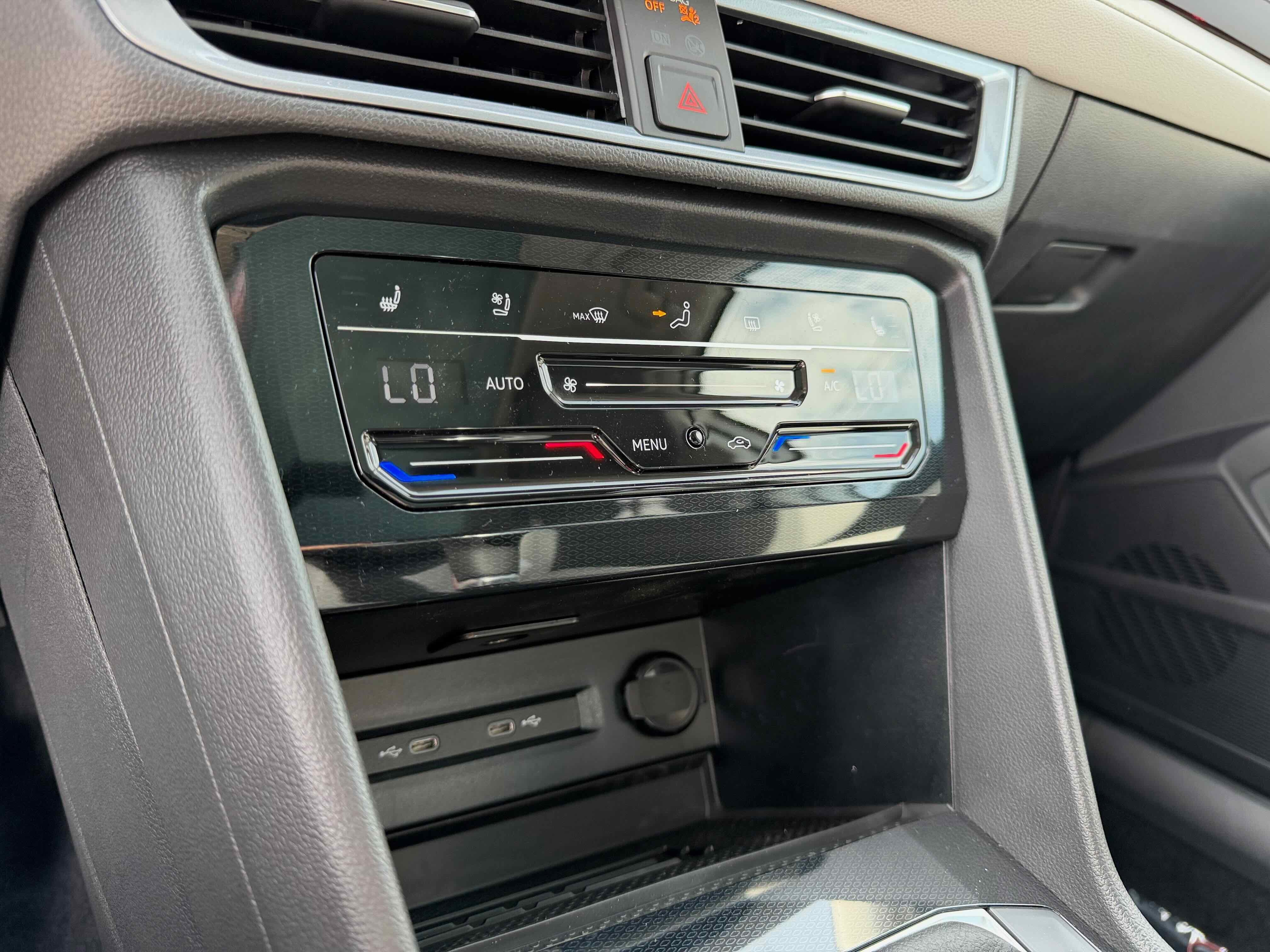 2026 Volkswagen Taos SEL