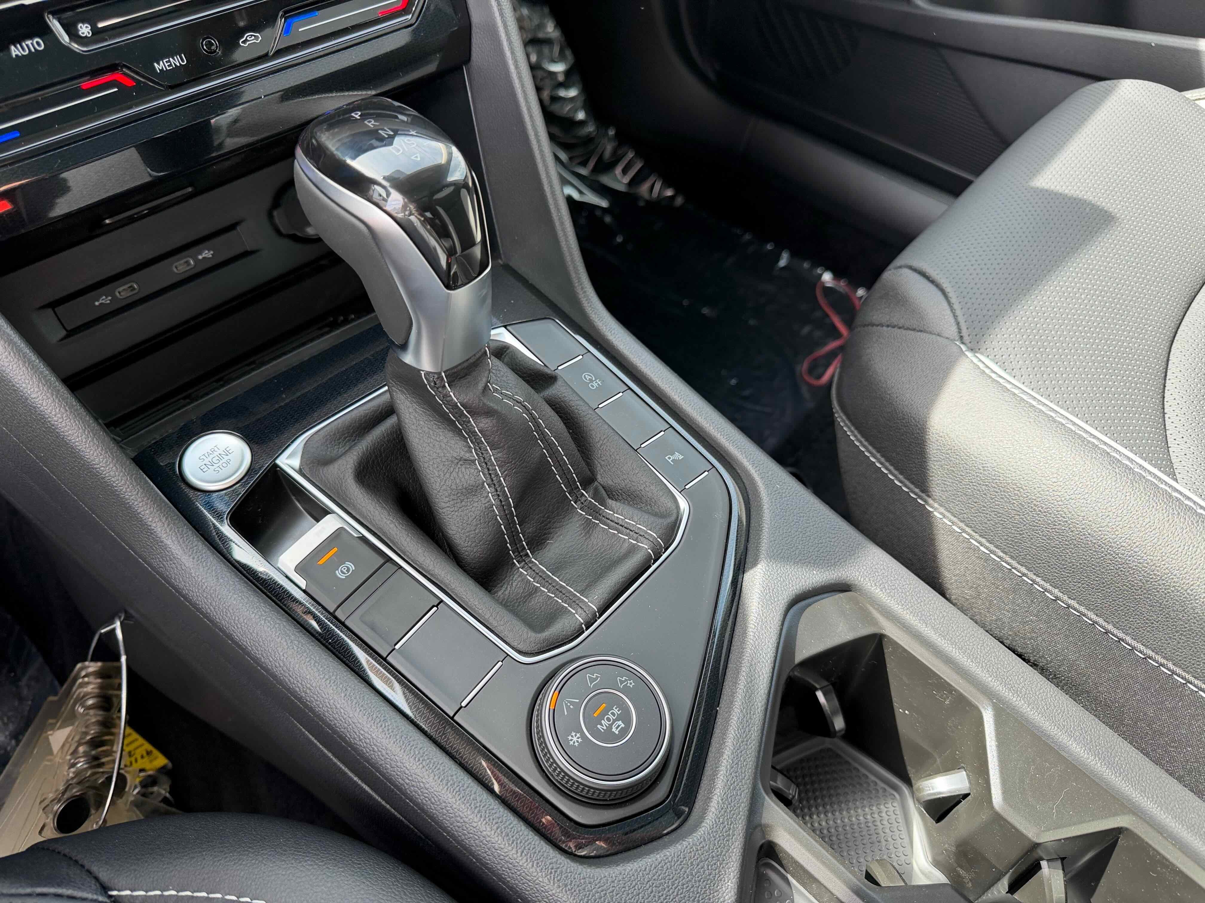 2026 Volkswagen Taos SEL