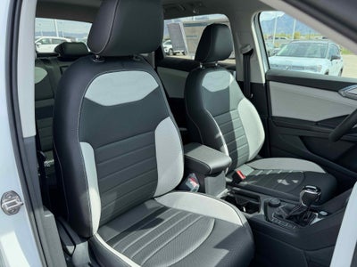 2026 Volkswagen Taos SEL