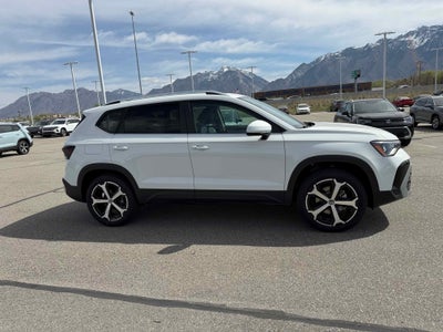 2026 Volkswagen Taos SEL