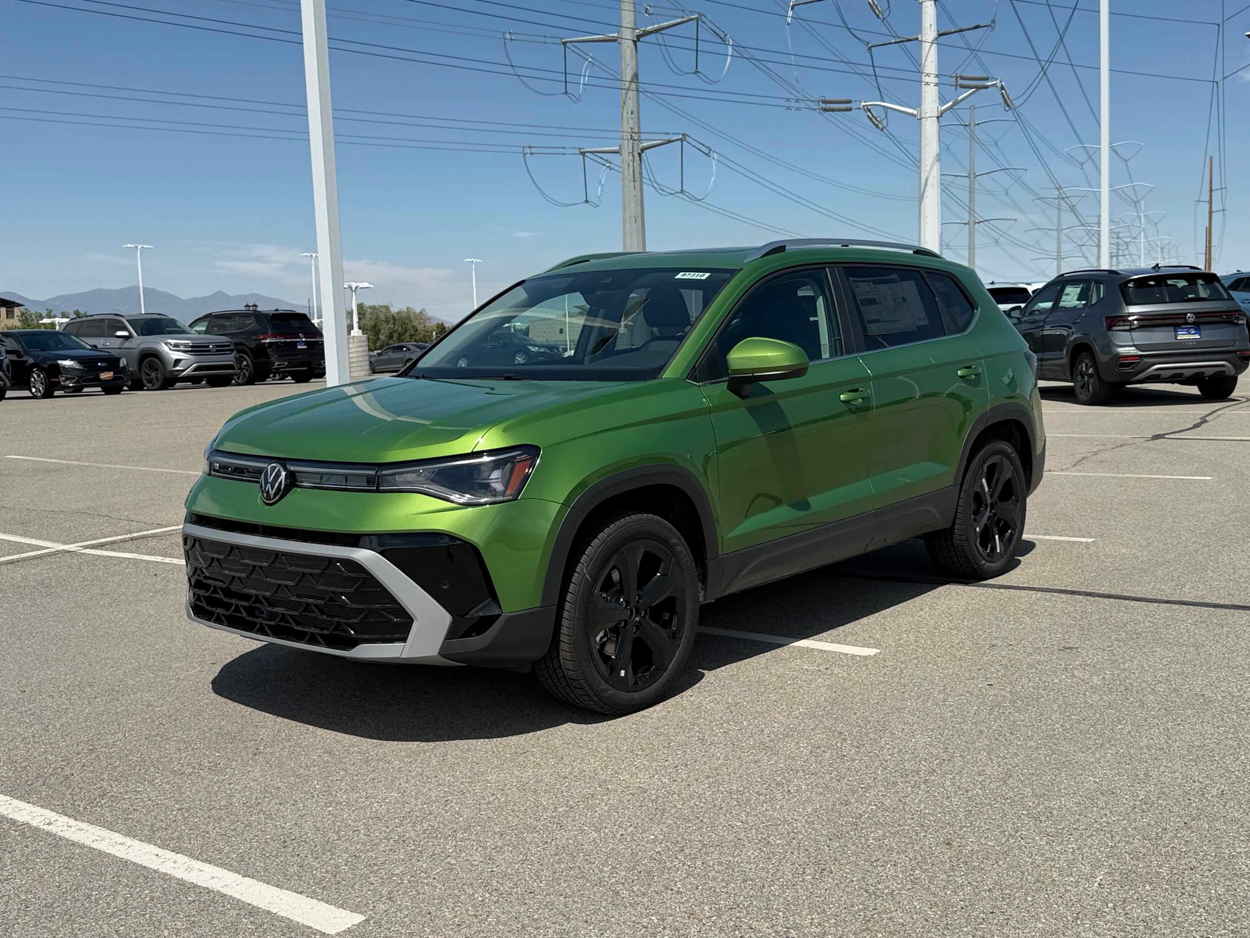2026 Volkswagen Taos SEL