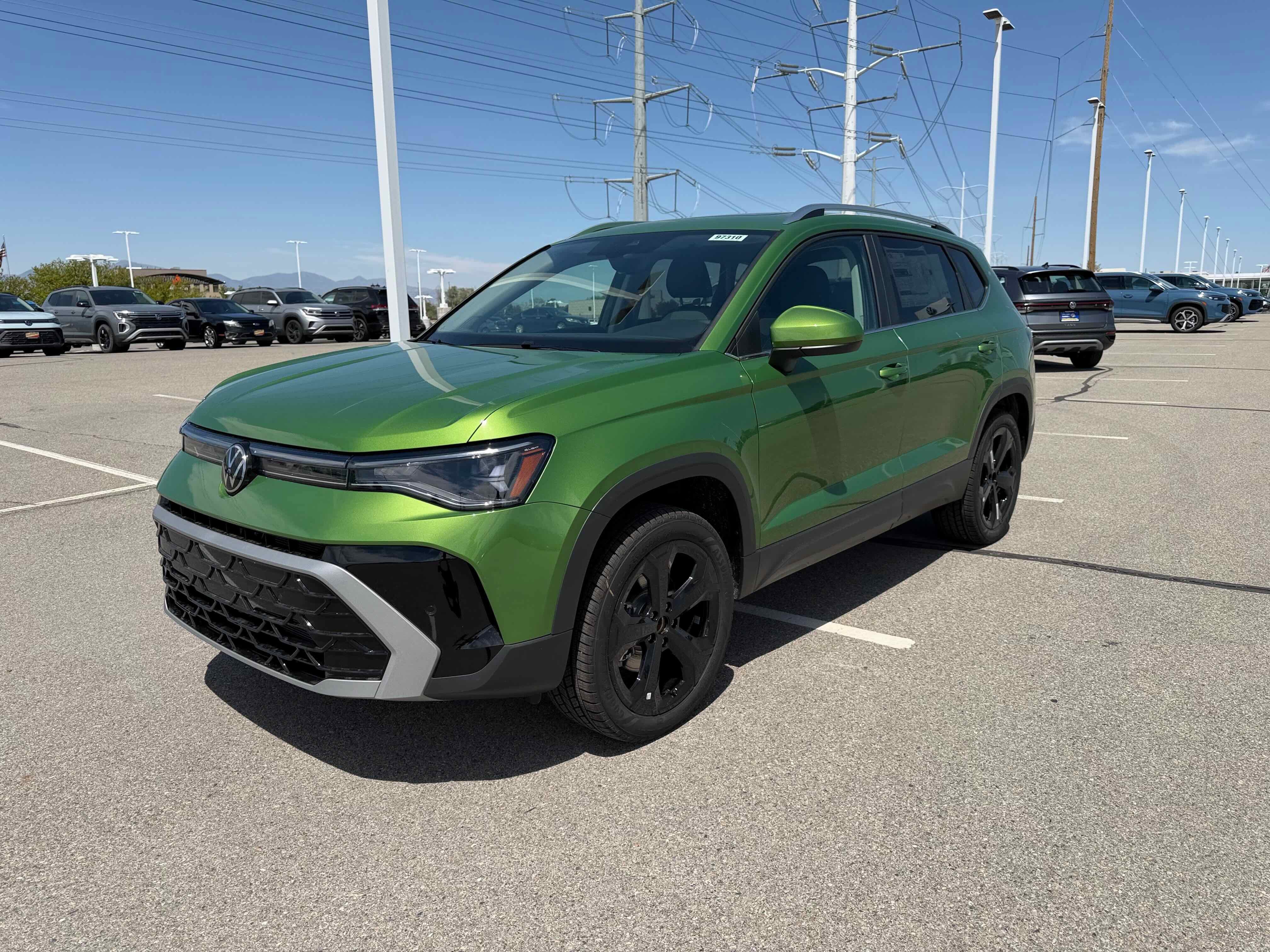 2026 Volkswagen Taos SEL