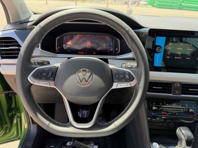 2026 Volkswagen Taos SEL