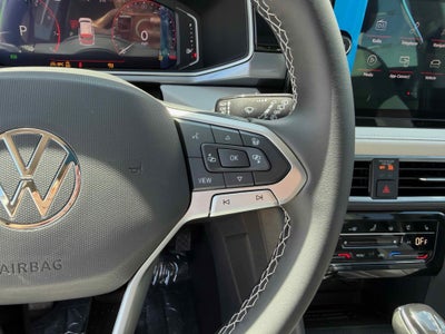 2026 Volkswagen Taos SEL