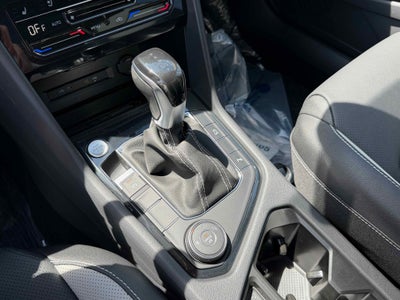 2026 Volkswagen Taos SEL
