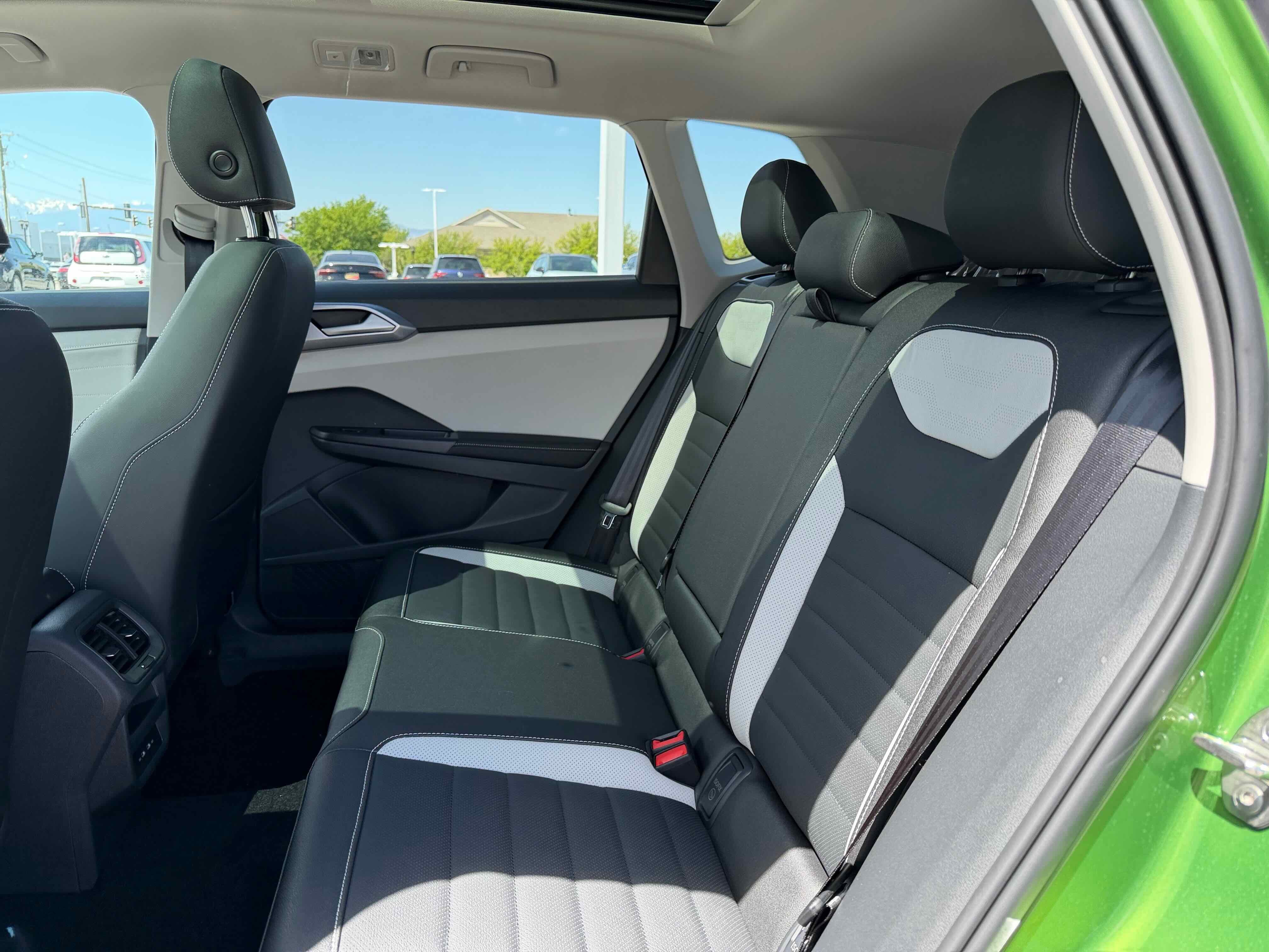 2026 Volkswagen Taos SEL