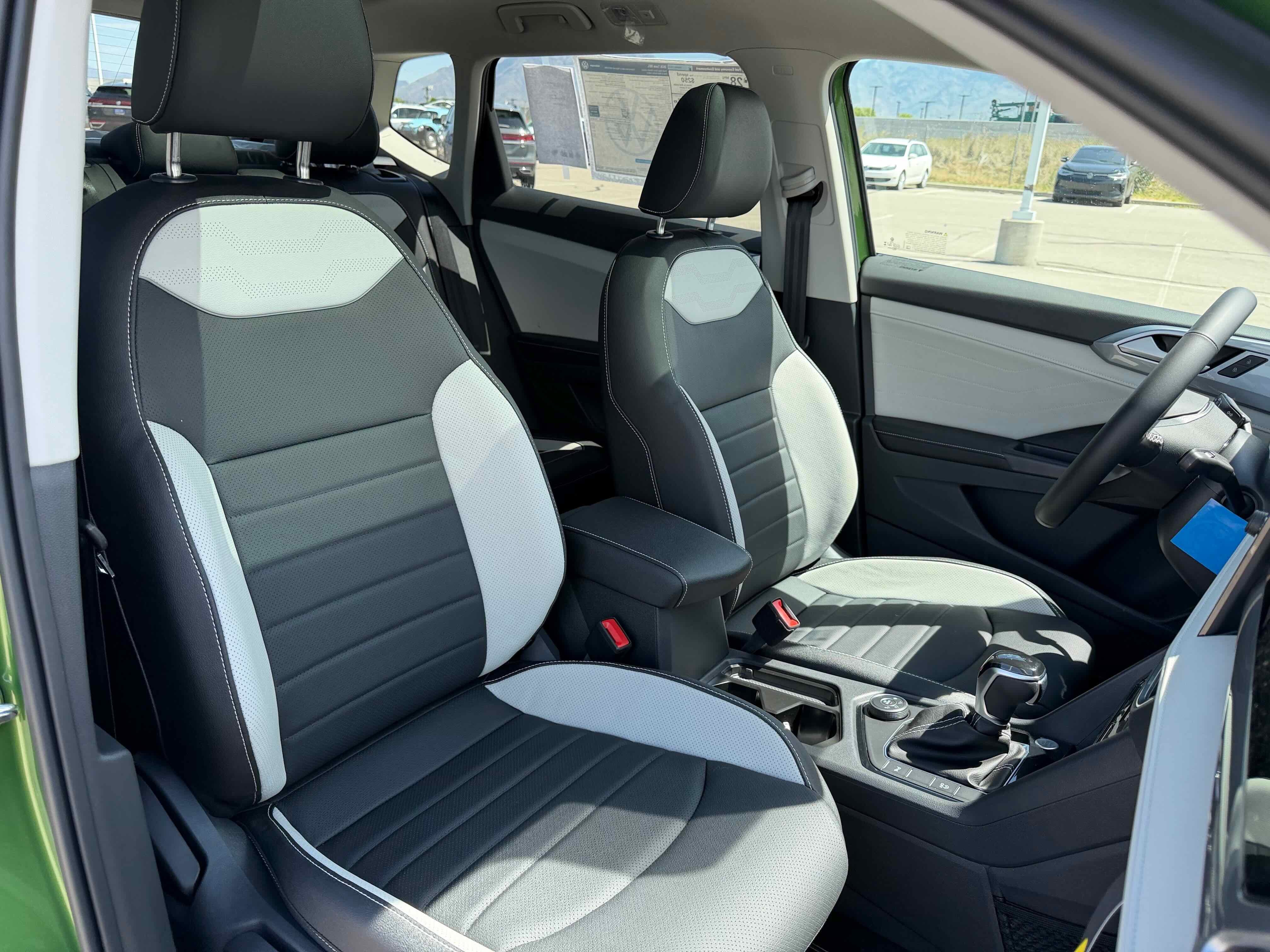 2026 Volkswagen Taos SEL
