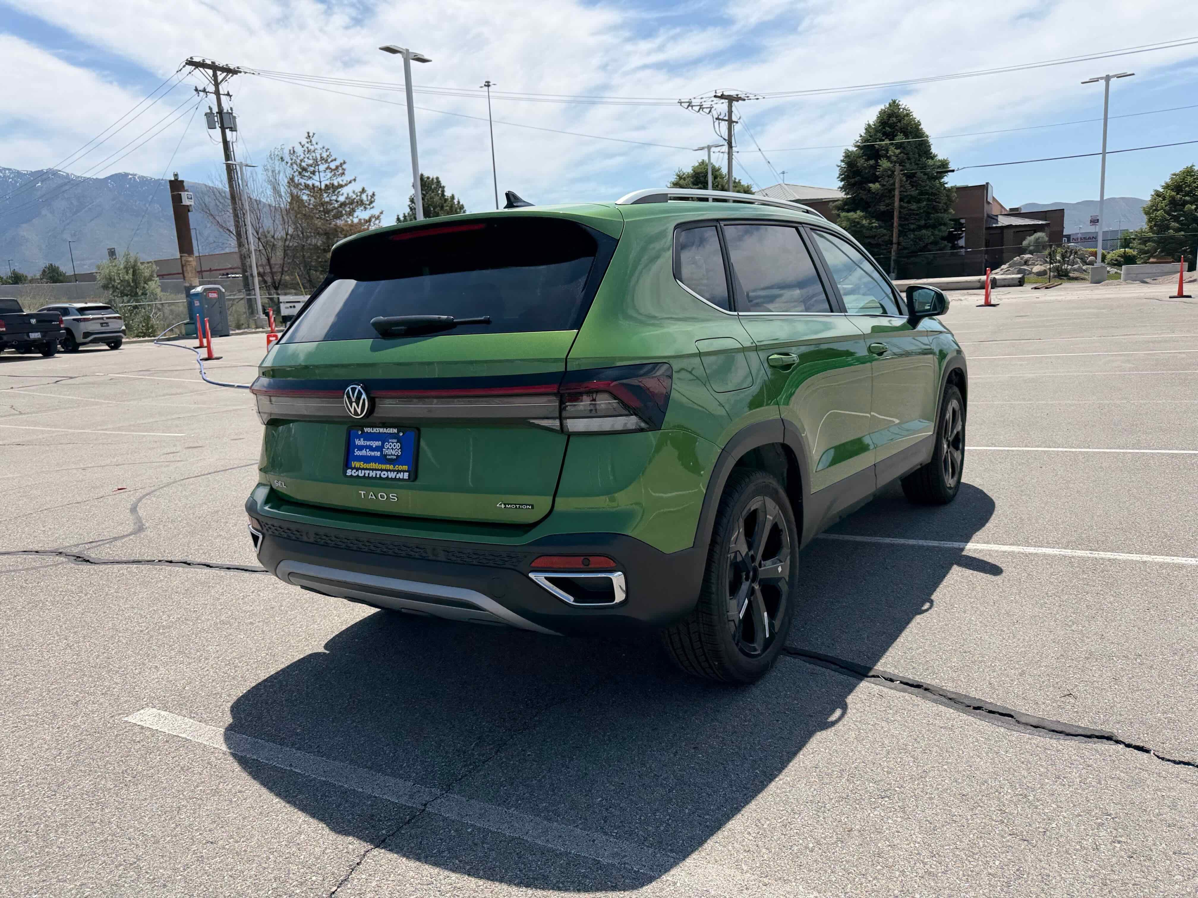 2026 Volkswagen Taos SEL