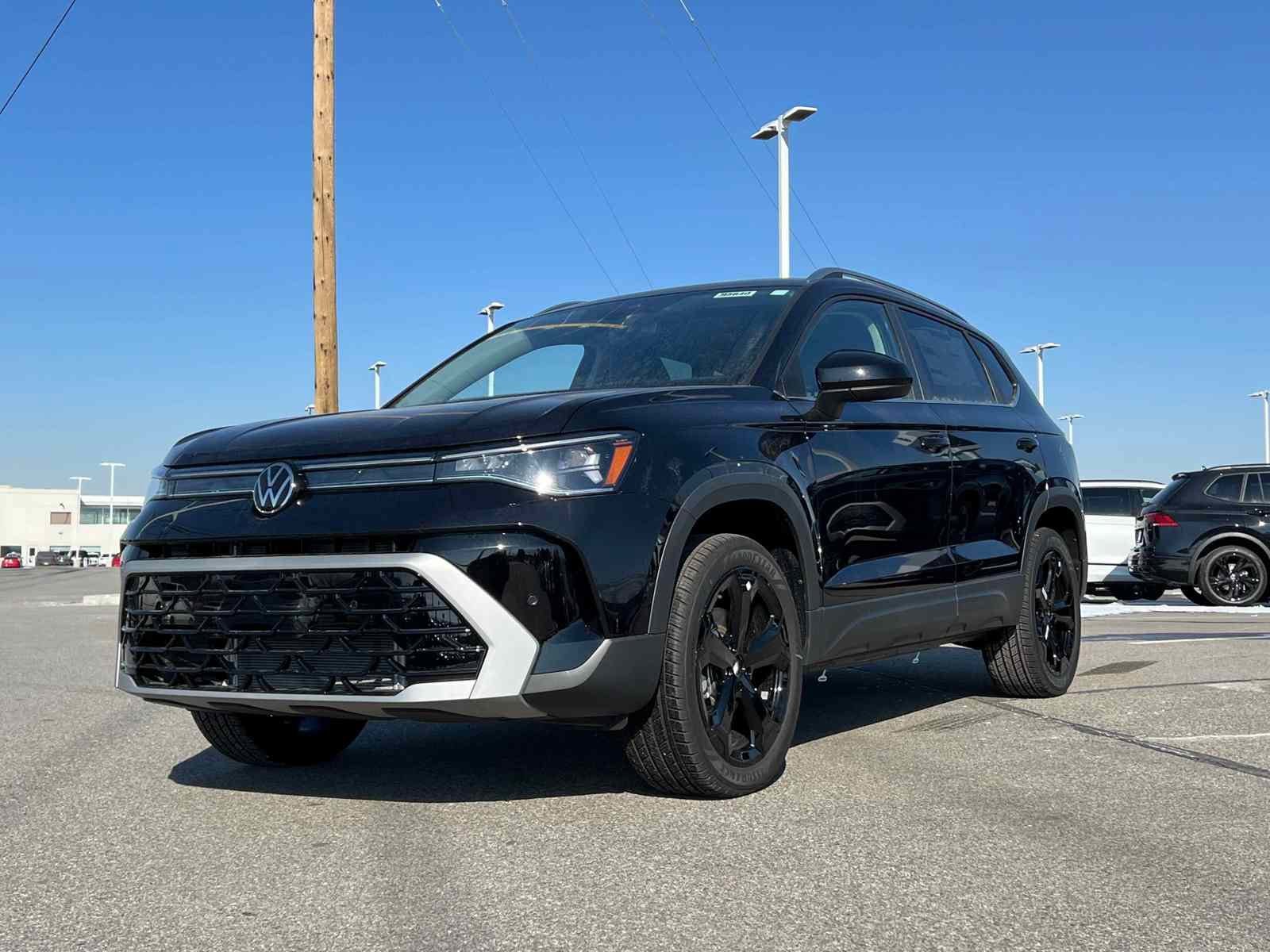 2025 Volkswagen Taos SEL