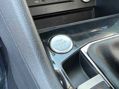 2025 Volkswagen Taos SEL