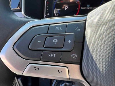 2025 Volkswagen Taos SEL